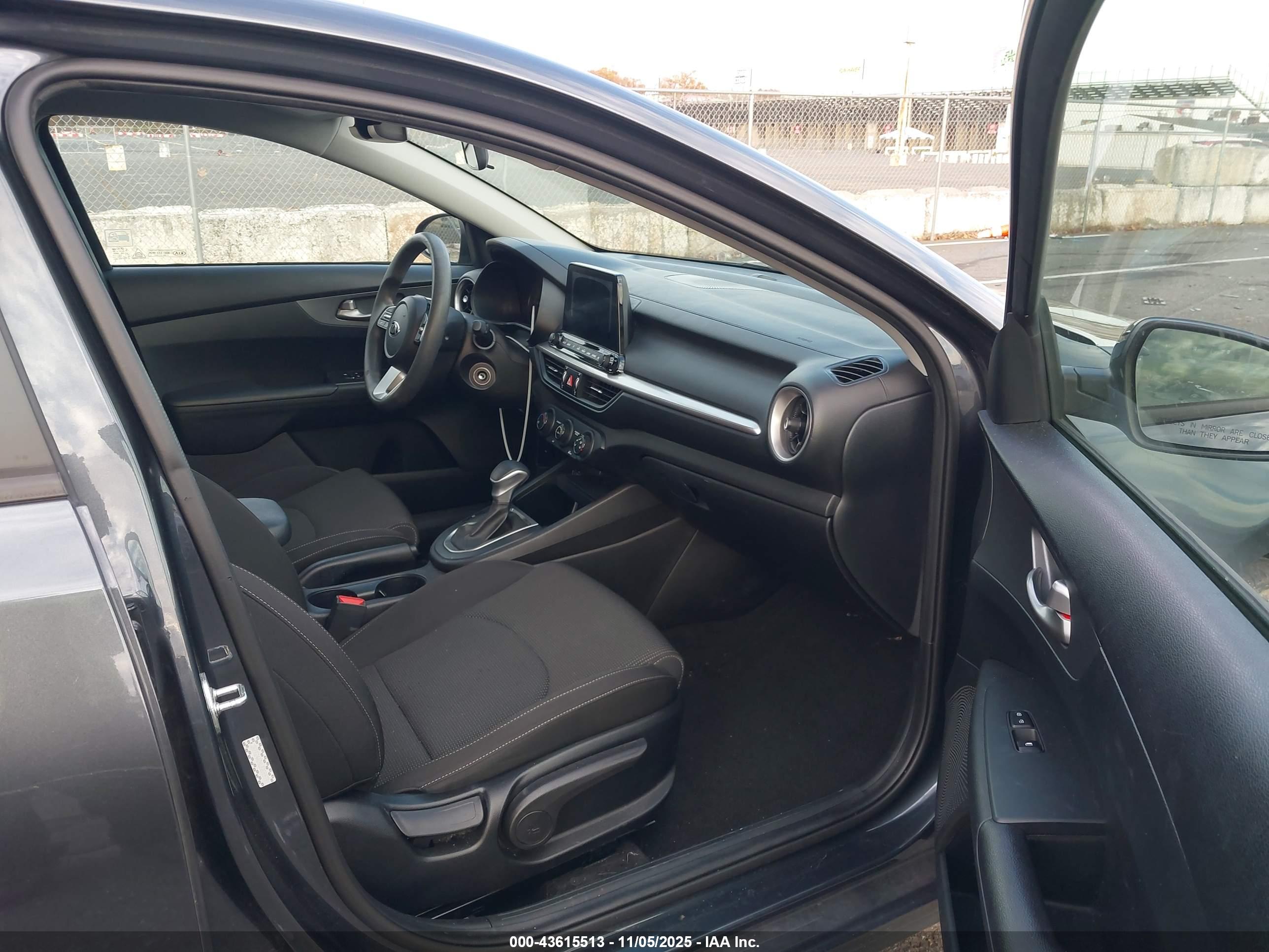 KIA FORTE image 5