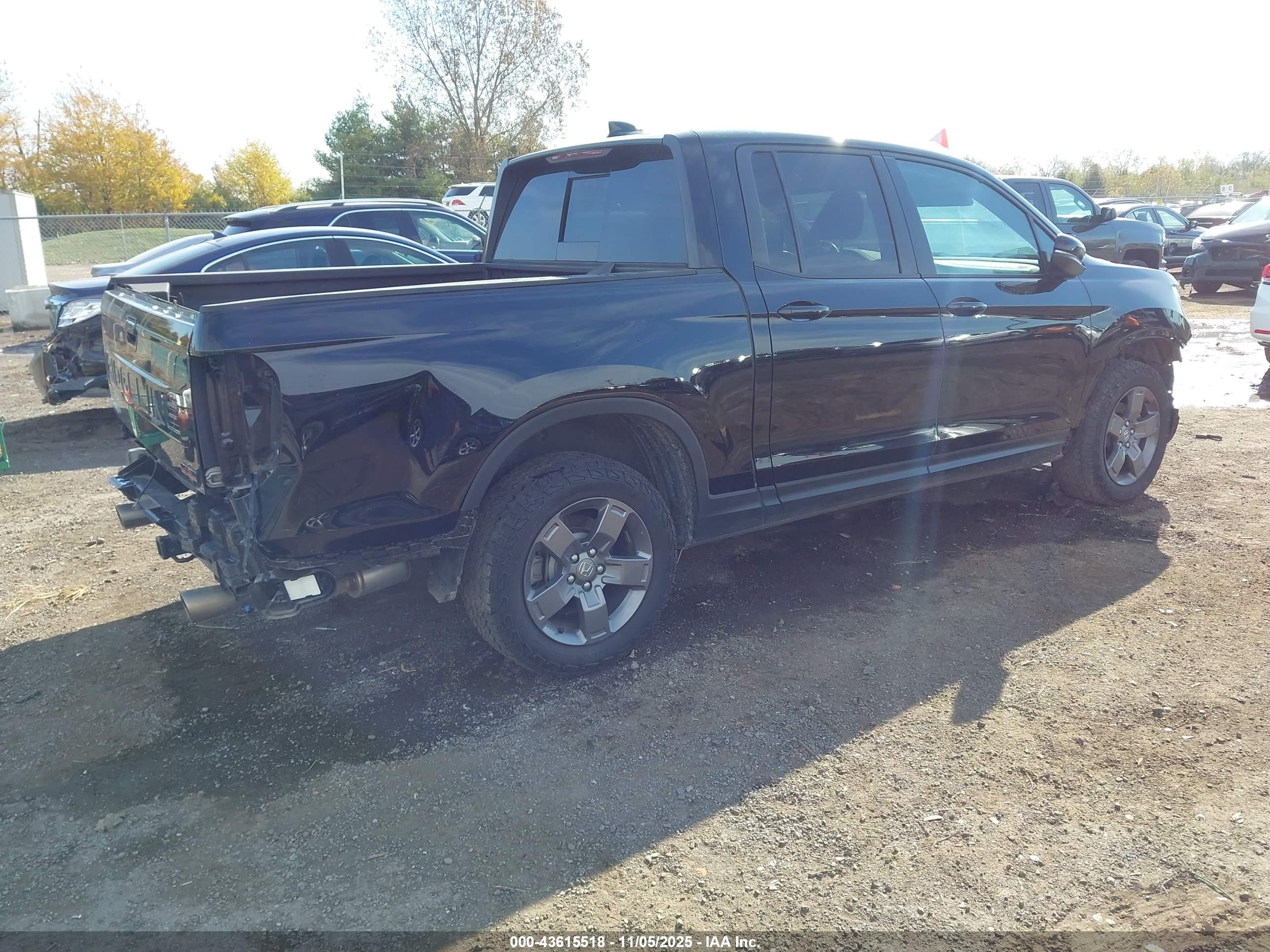 HONDA RIDGELINE image 4