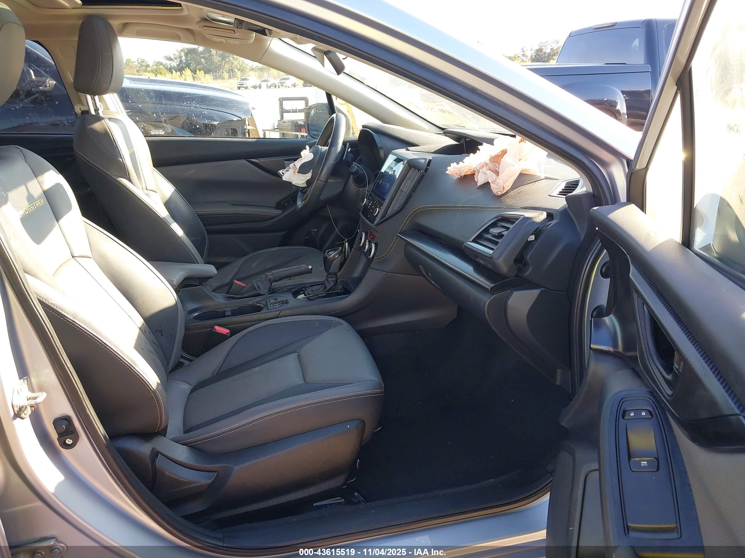 SUBARU CROSSTREK image 5