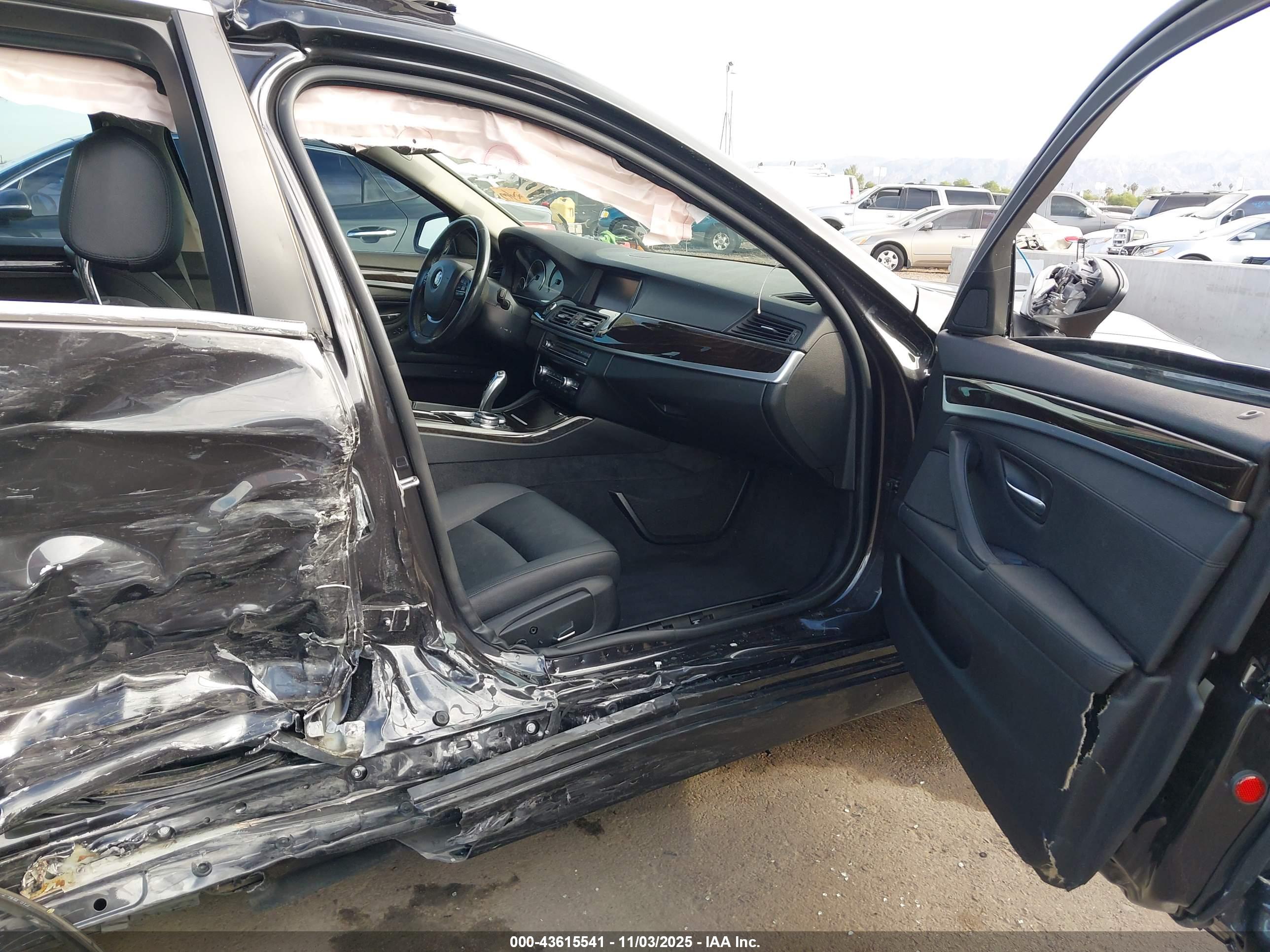 BMW 528I image 5