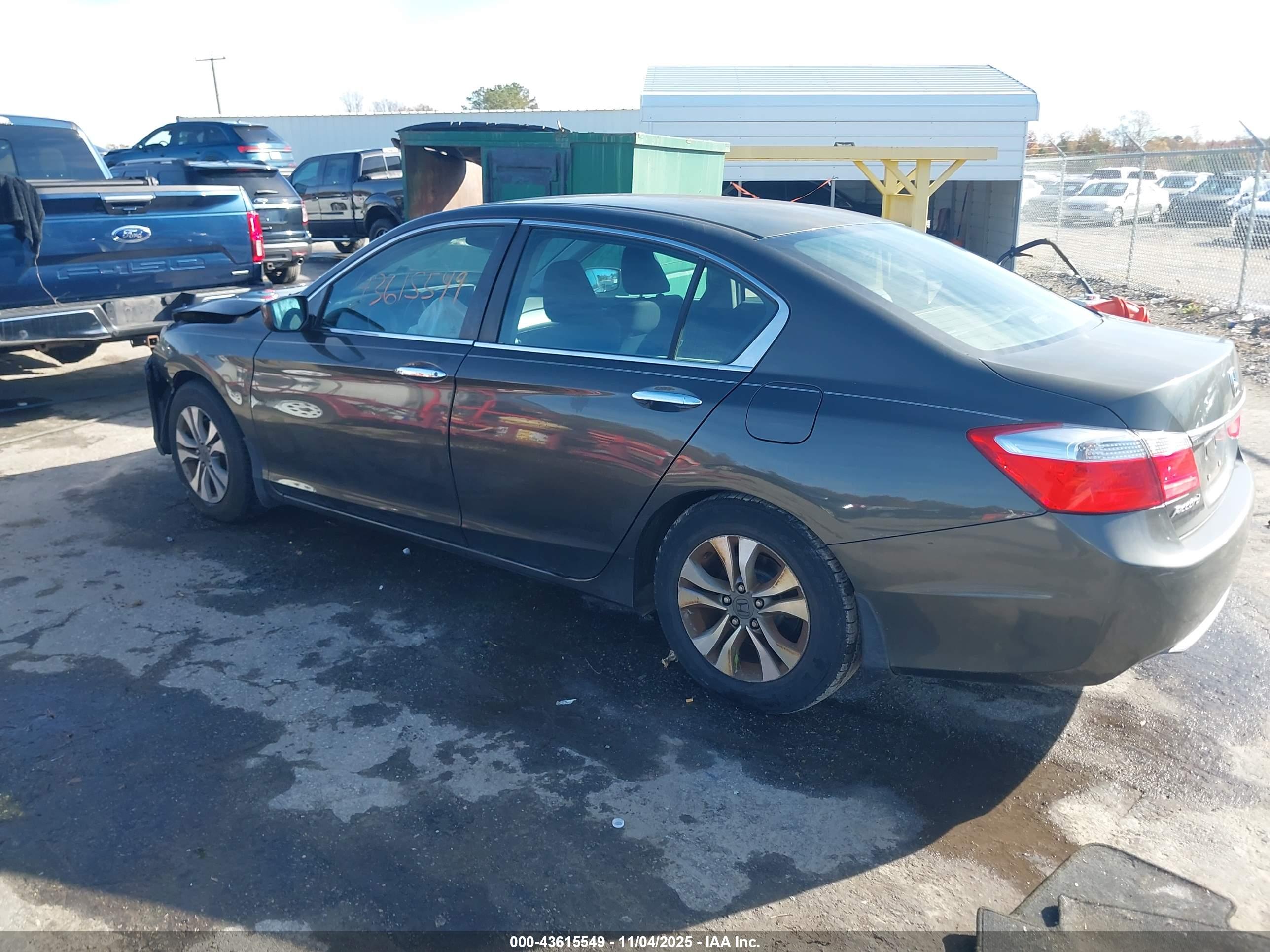 HONDA ACCORD image 3