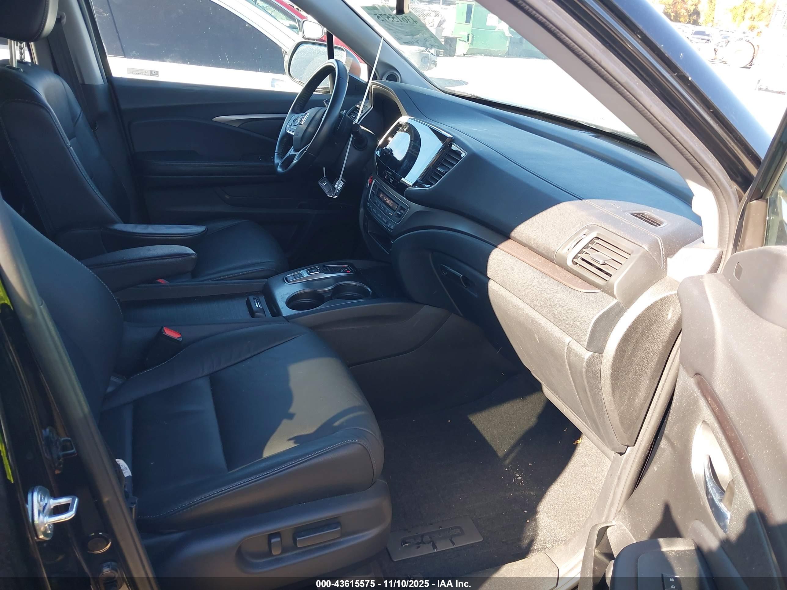 HONDA PILOT image 5