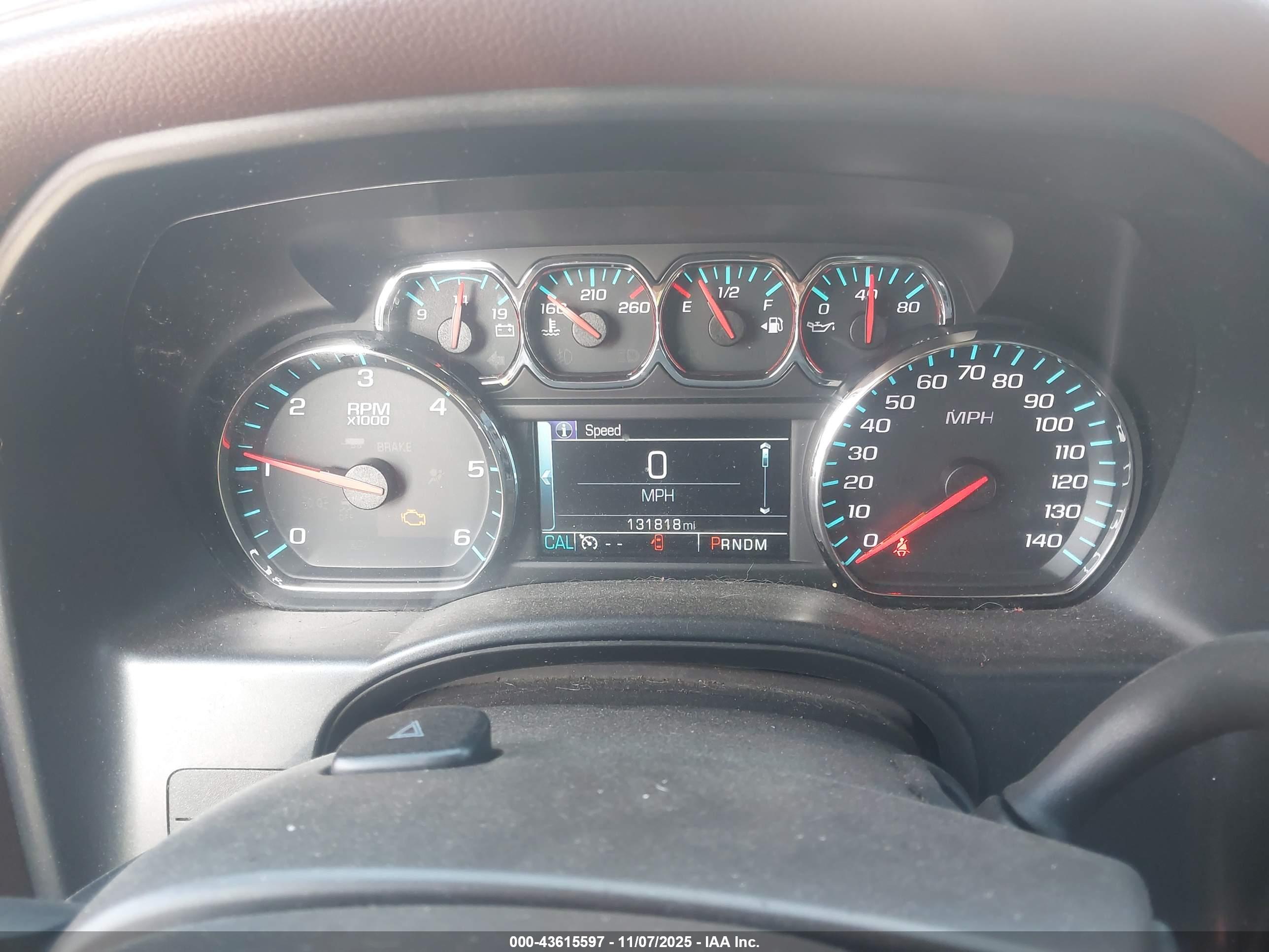 CHEVROLET SILVERADO image 7