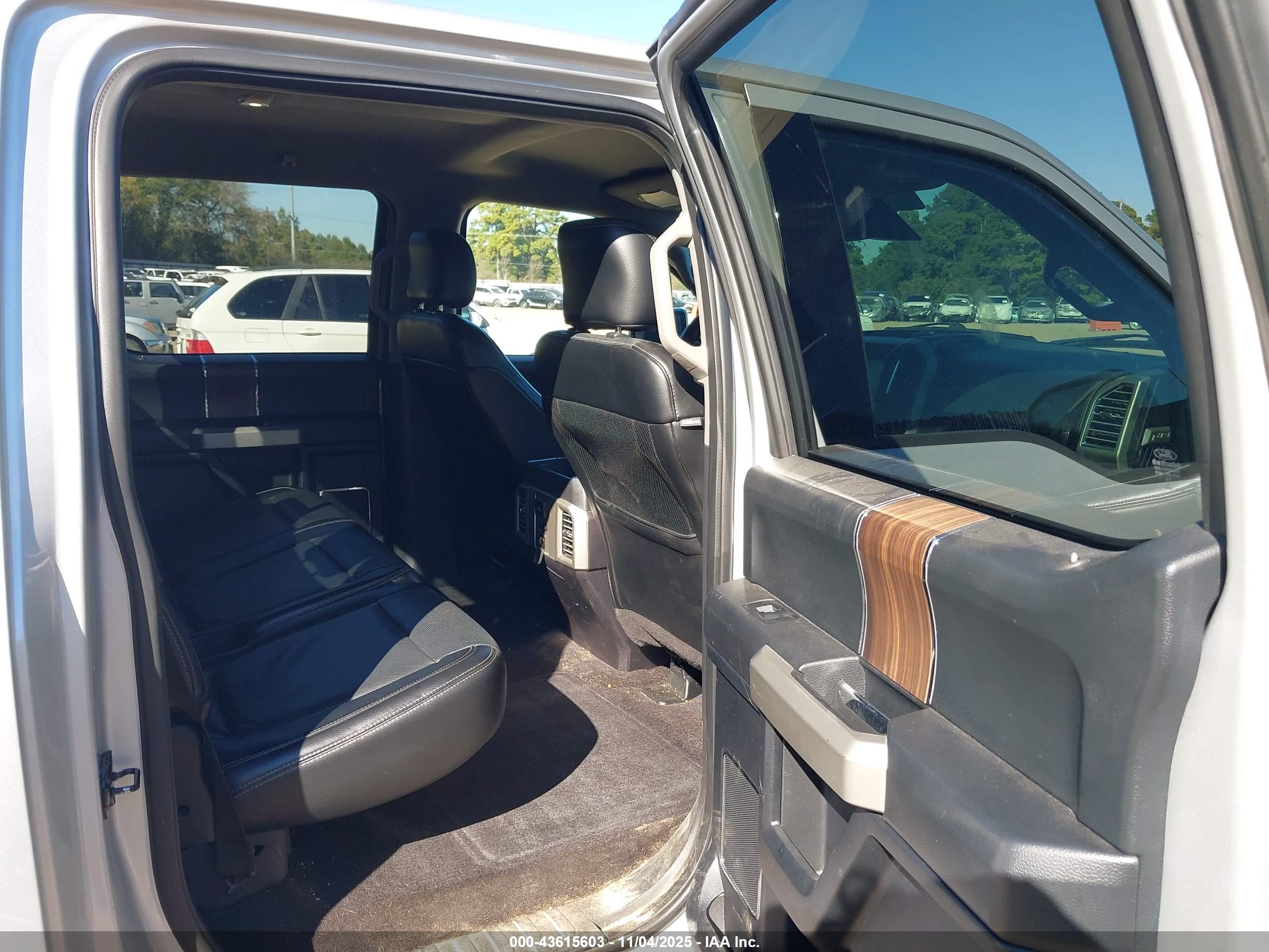 FORD F-150 image 8