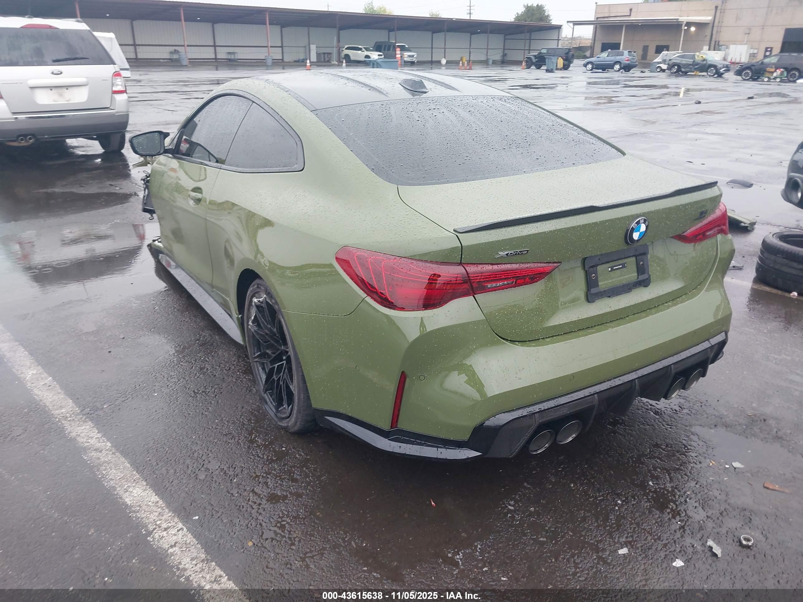 BMW M4 image 3