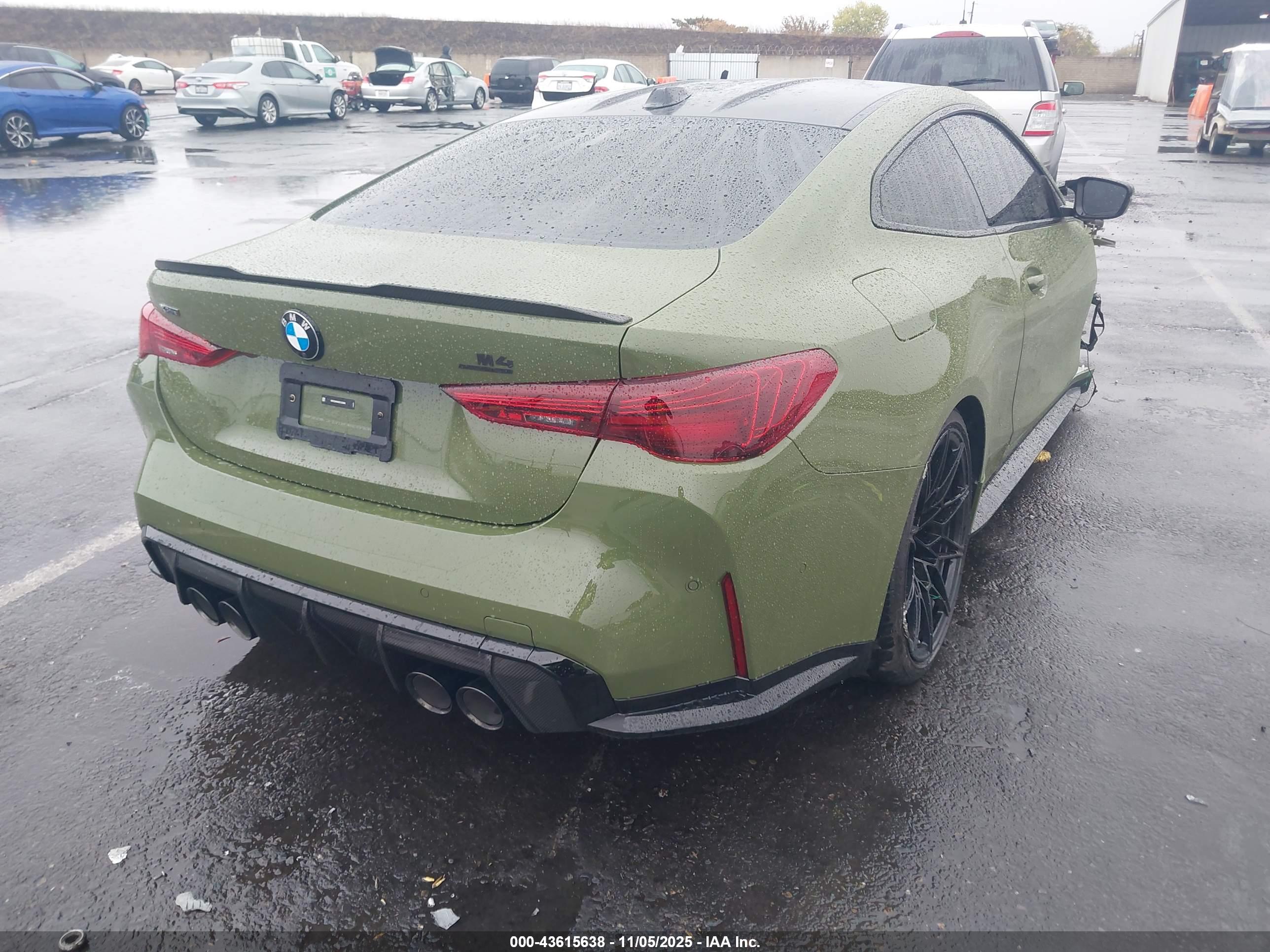 BMW M4 image 4