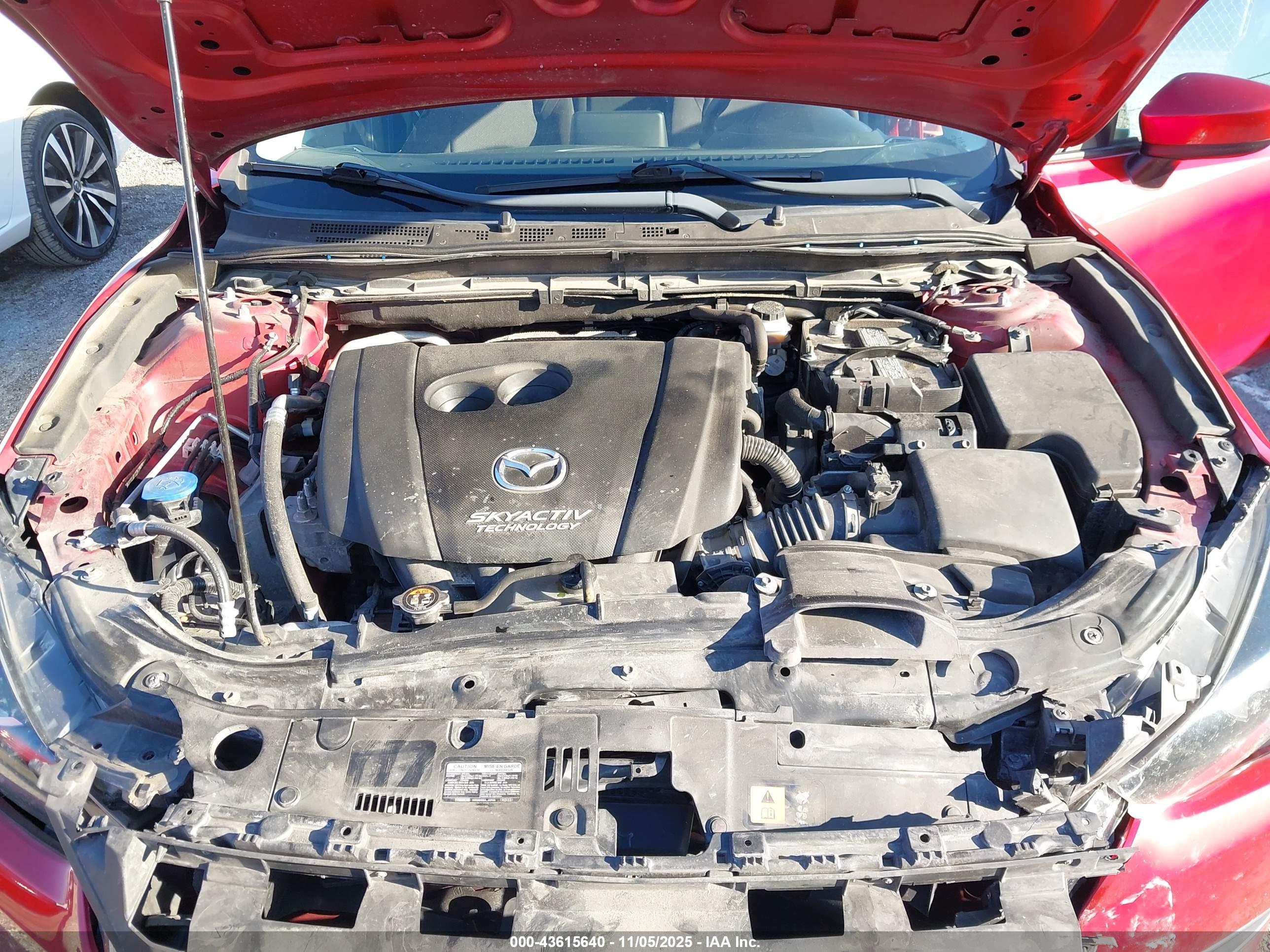 MAZDA MAZDA3 image 10