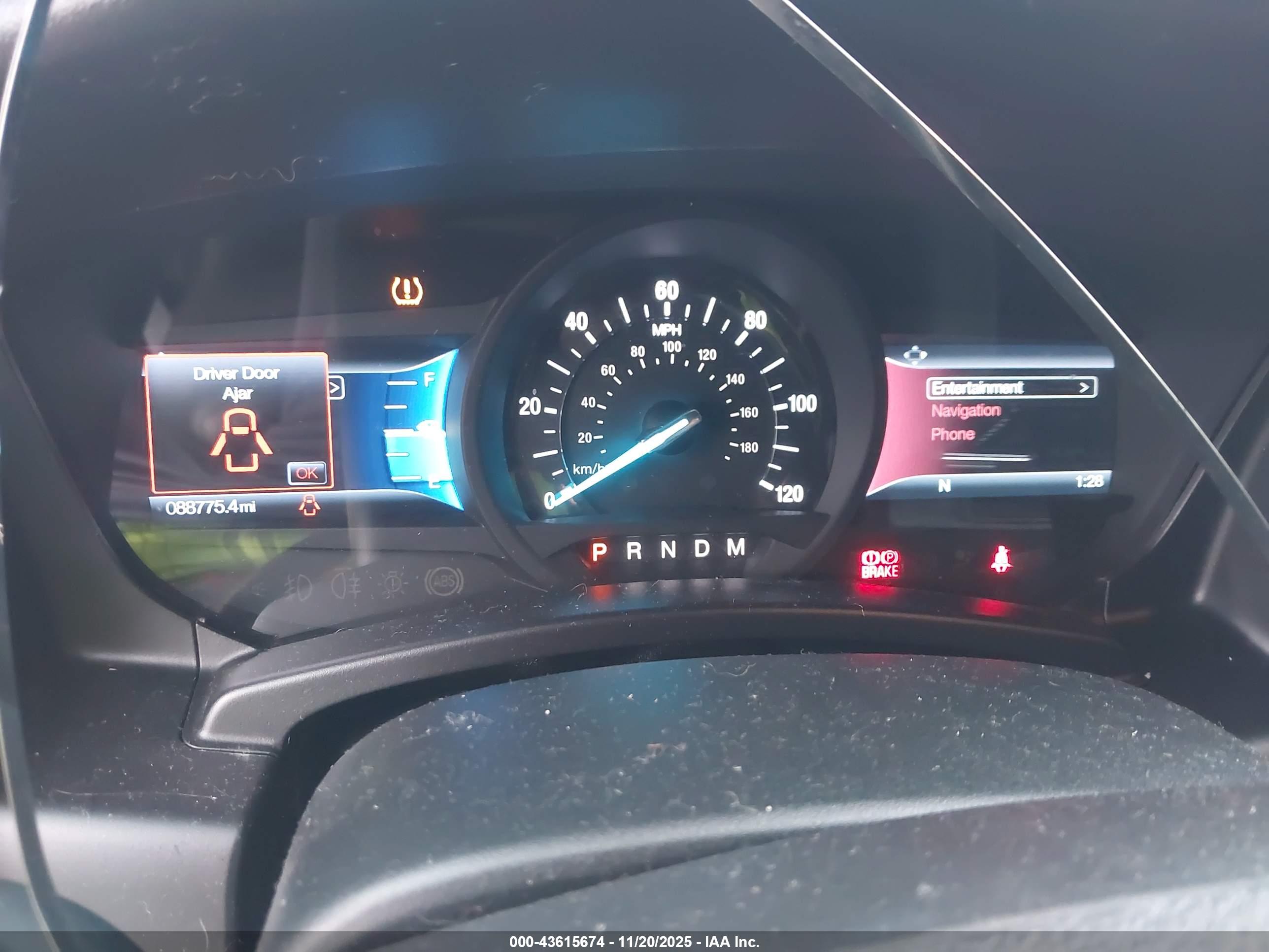 FORD EXPEDITION image 7