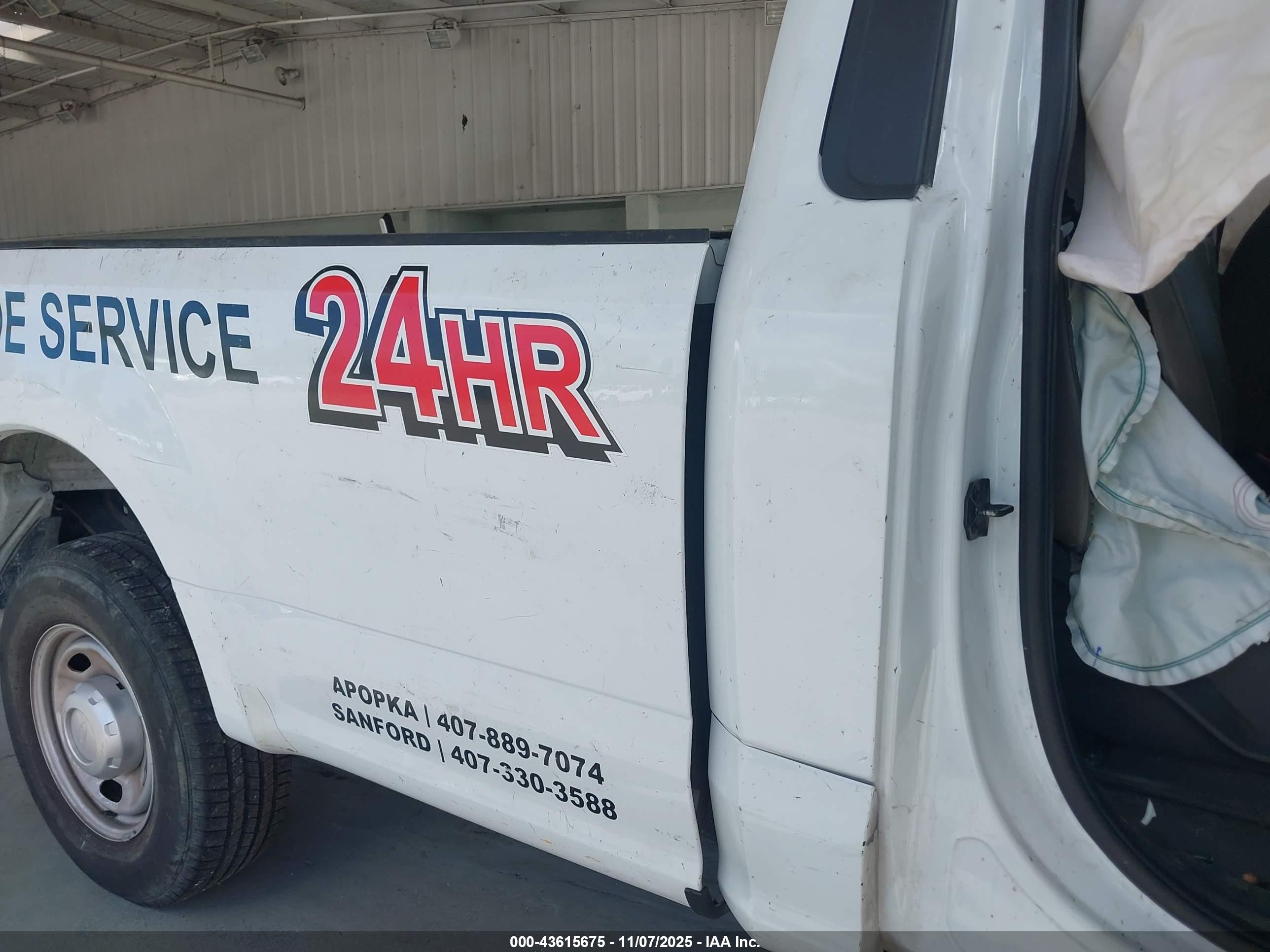 FORD F-250 image 8
