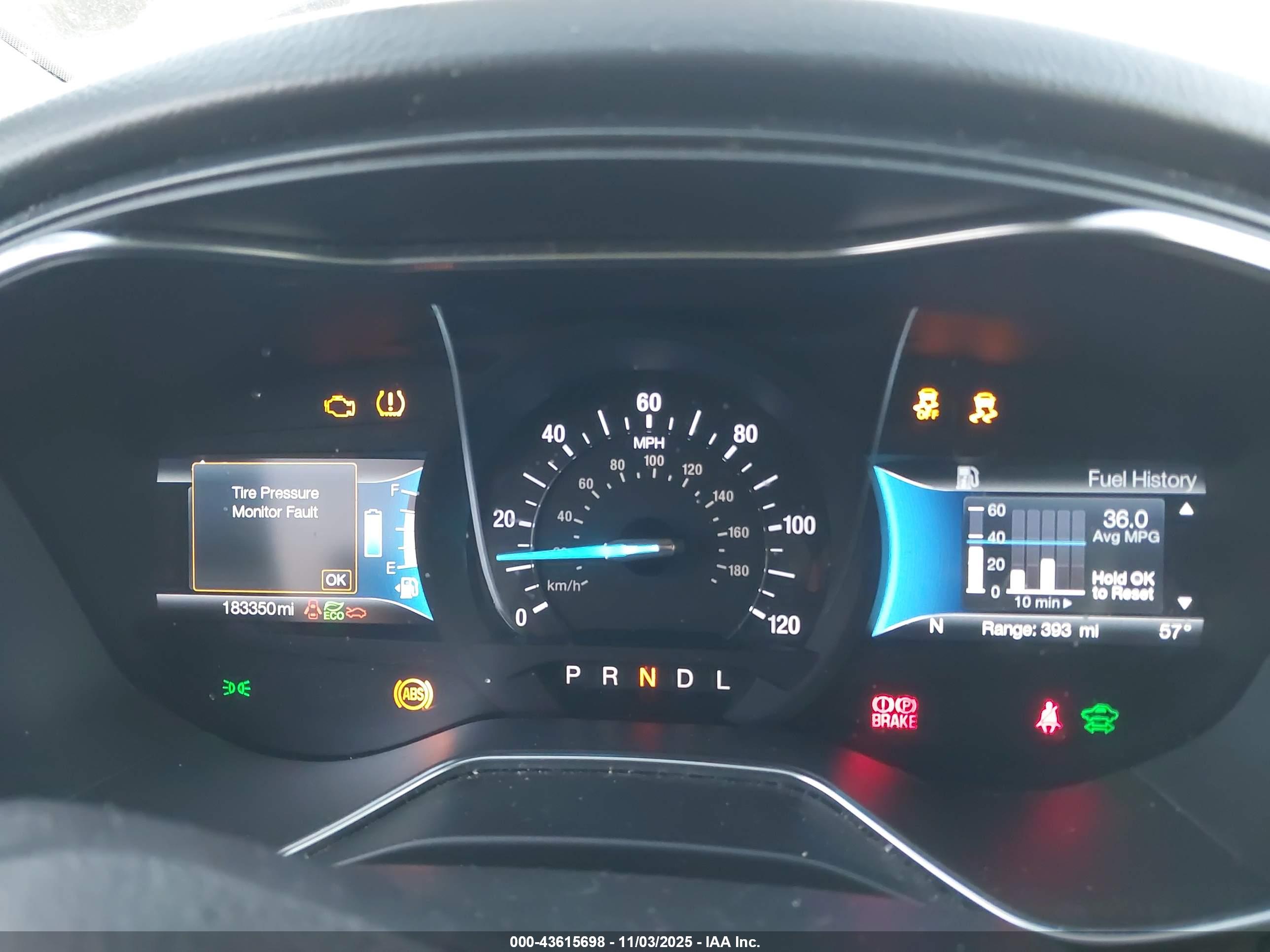 FORD FUSION image 7