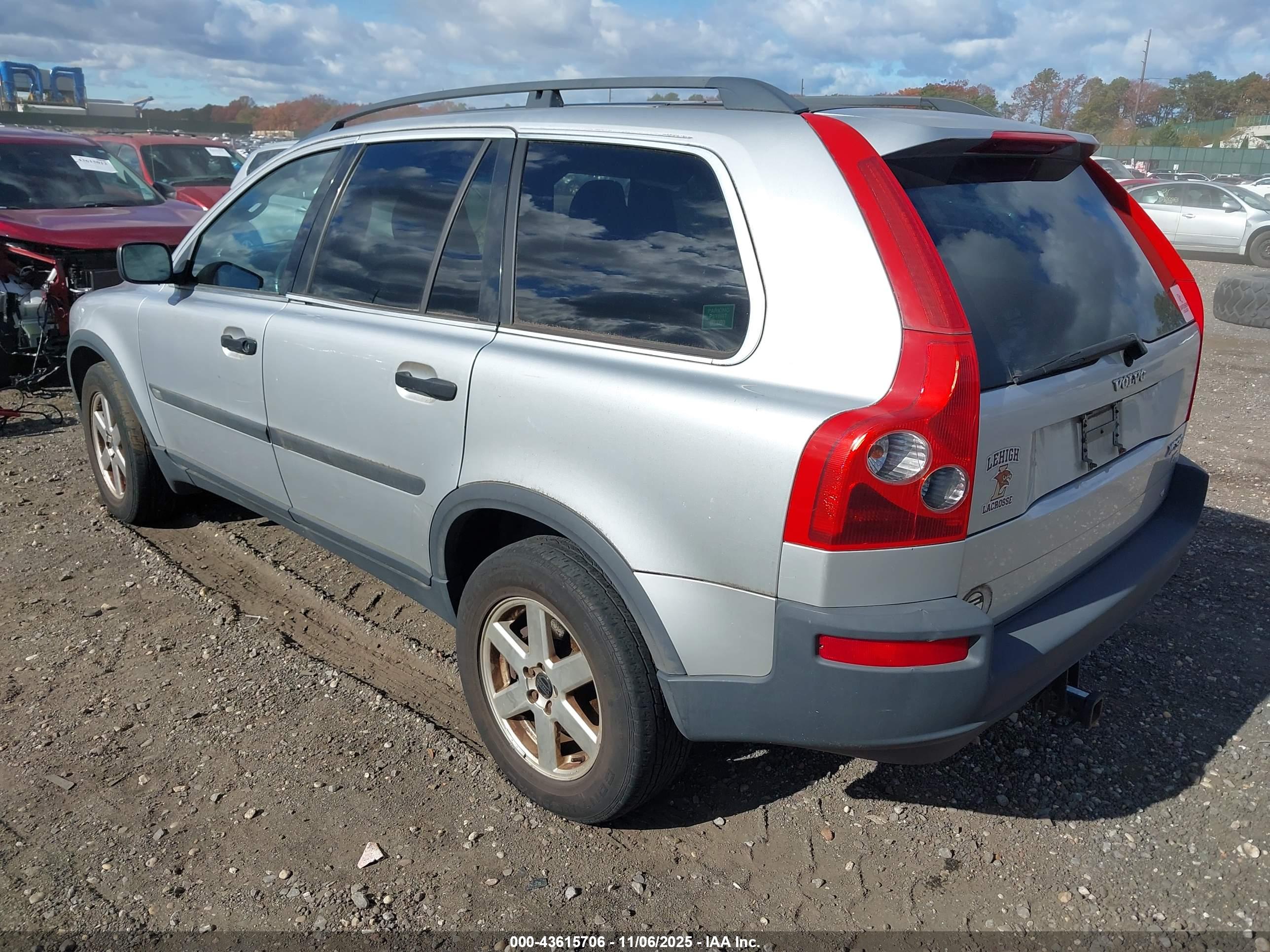 VOLVO XC90 image 3