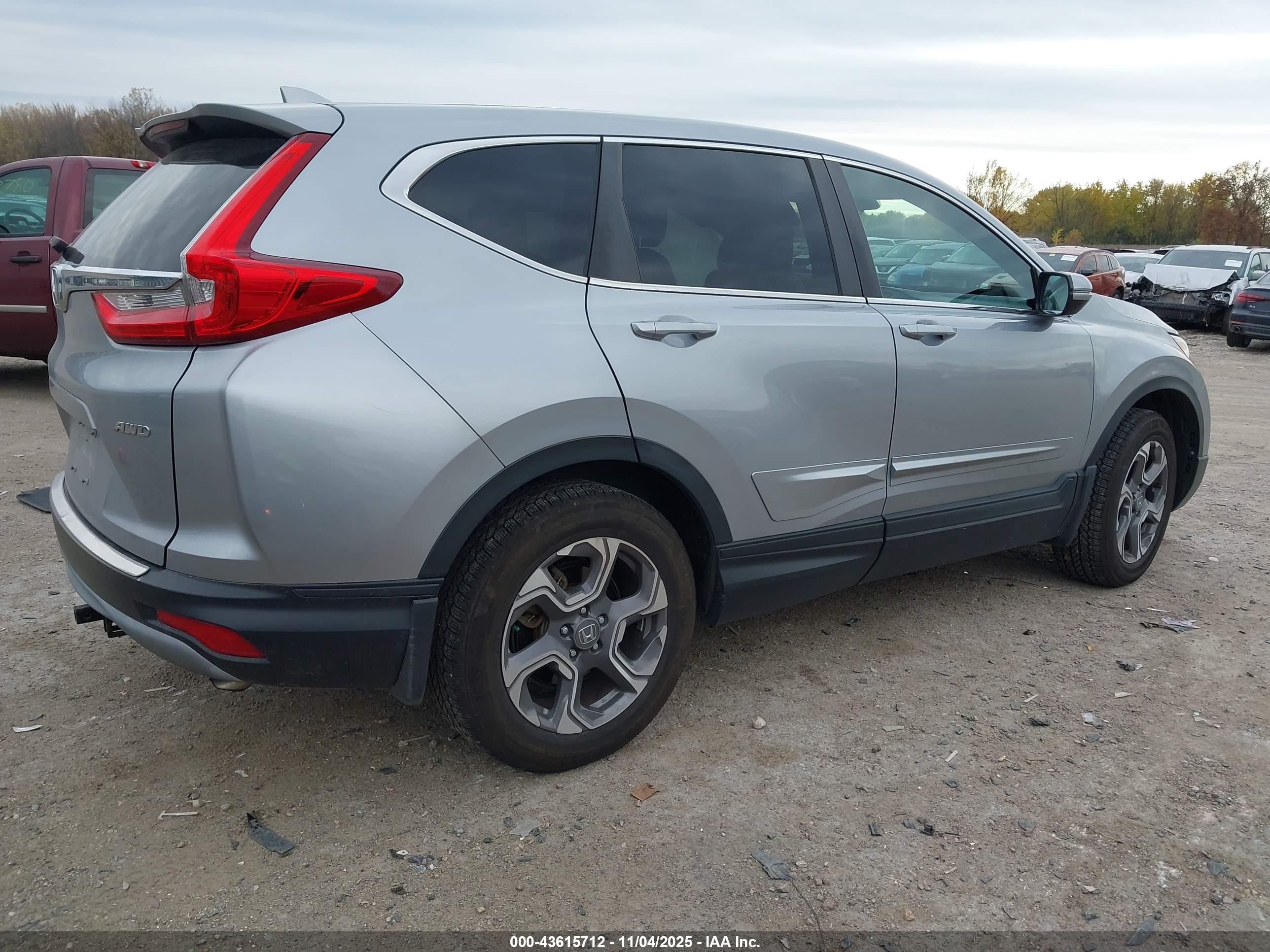 HONDA CR-V image 4