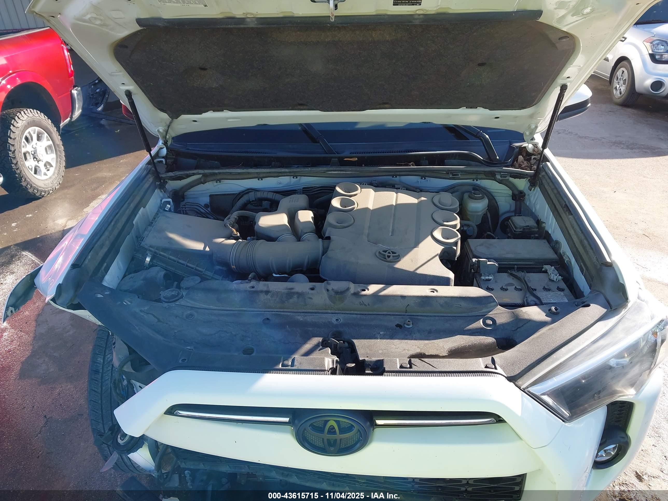 TOYOTA 4RUNNER image 10