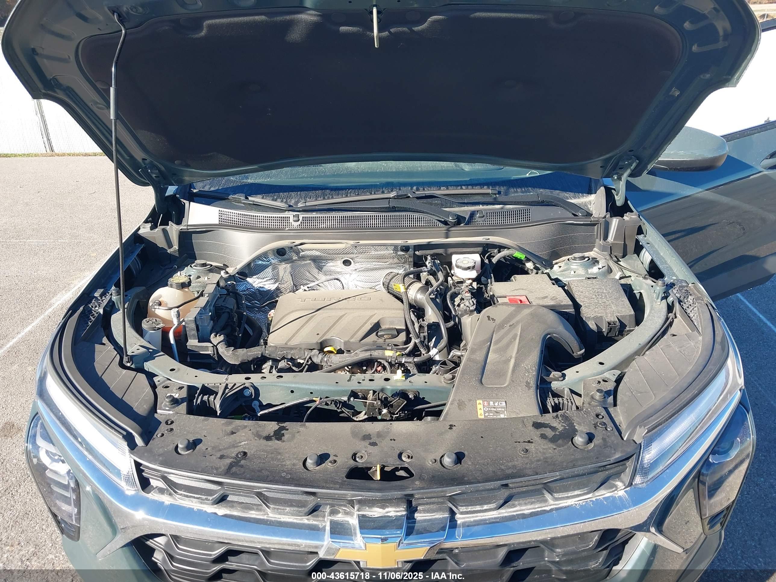 CHEVROLET TRAX image 10