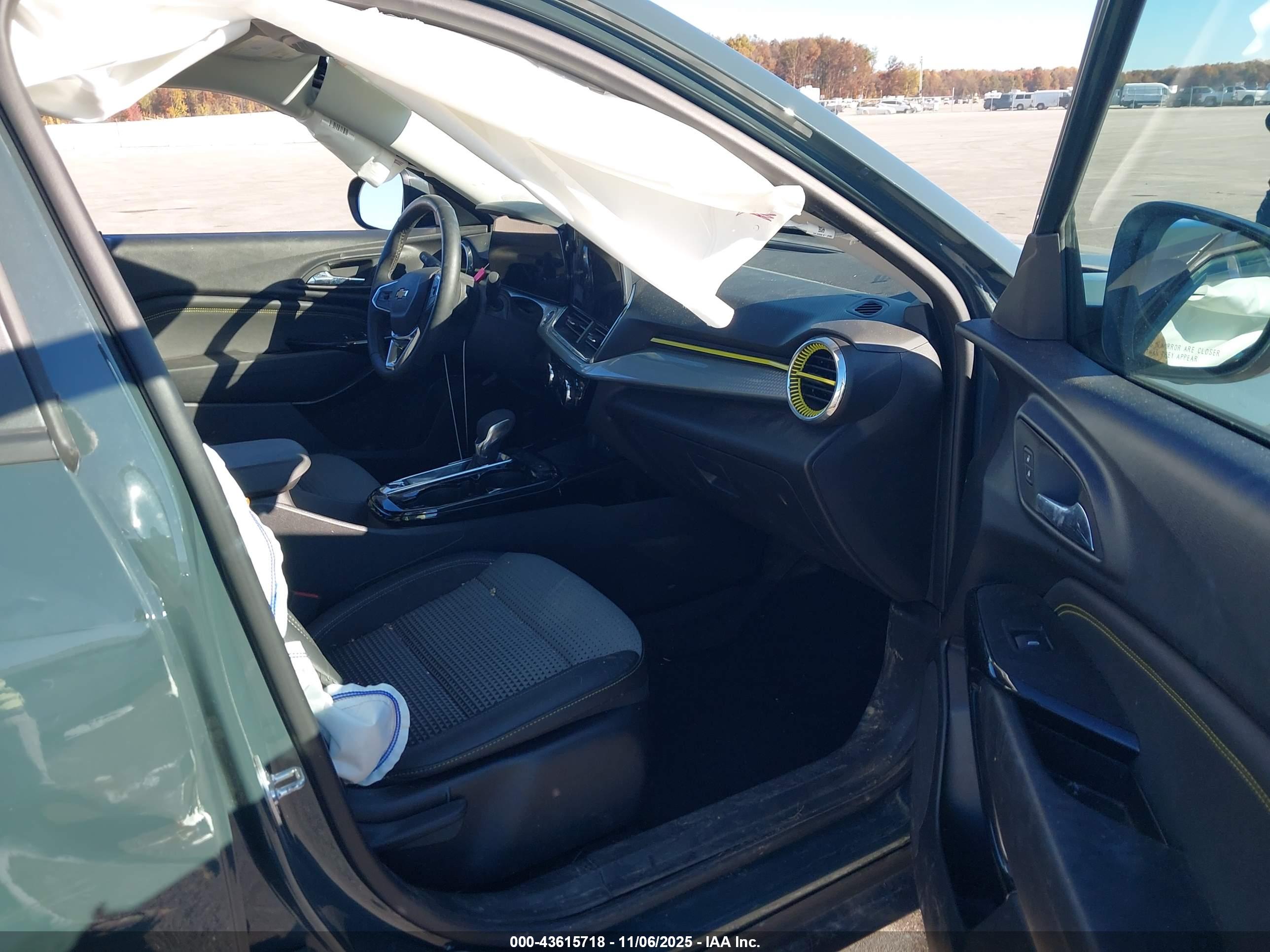 CHEVROLET TRAX image 5