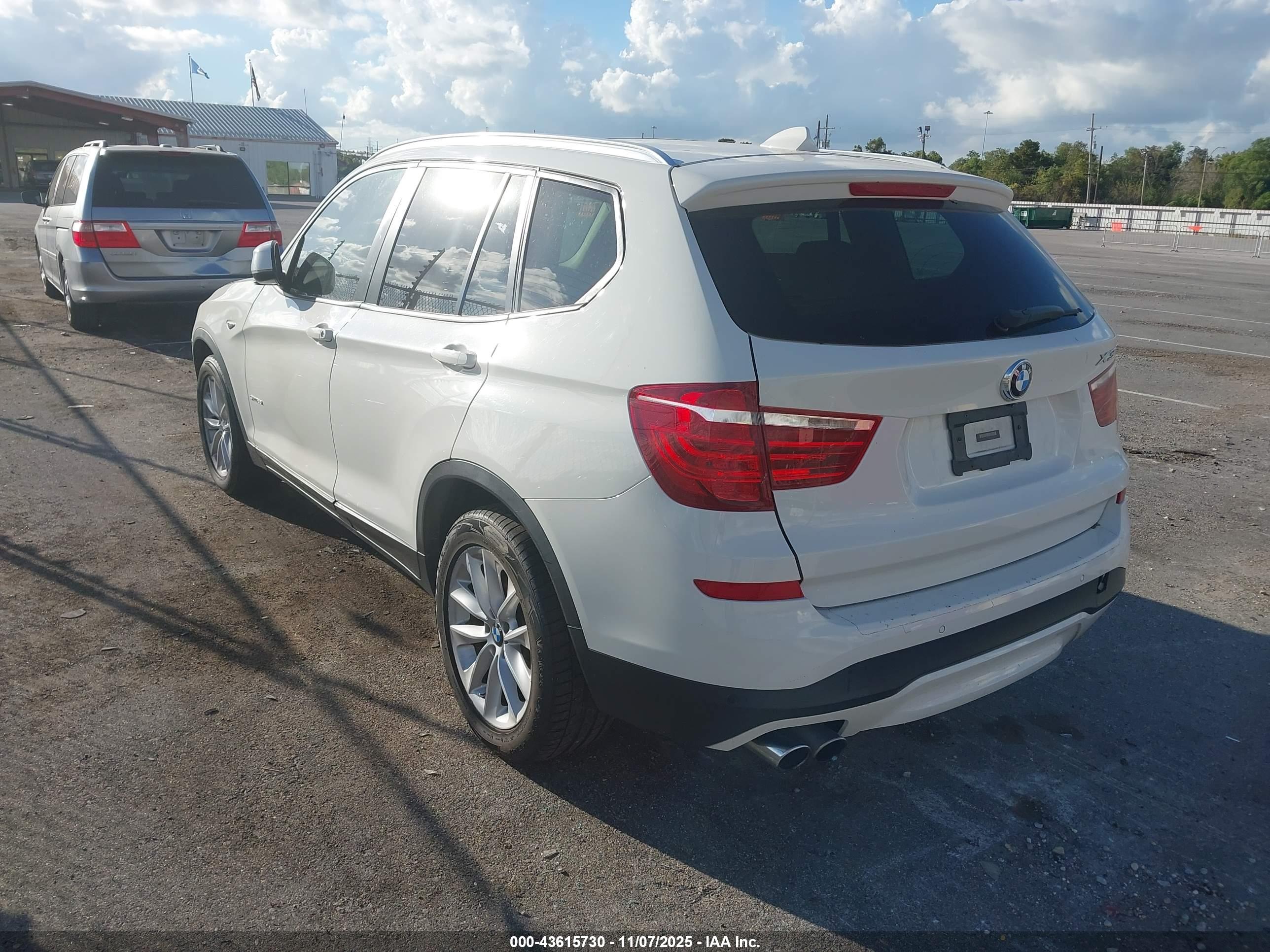 BMW X3 image 3