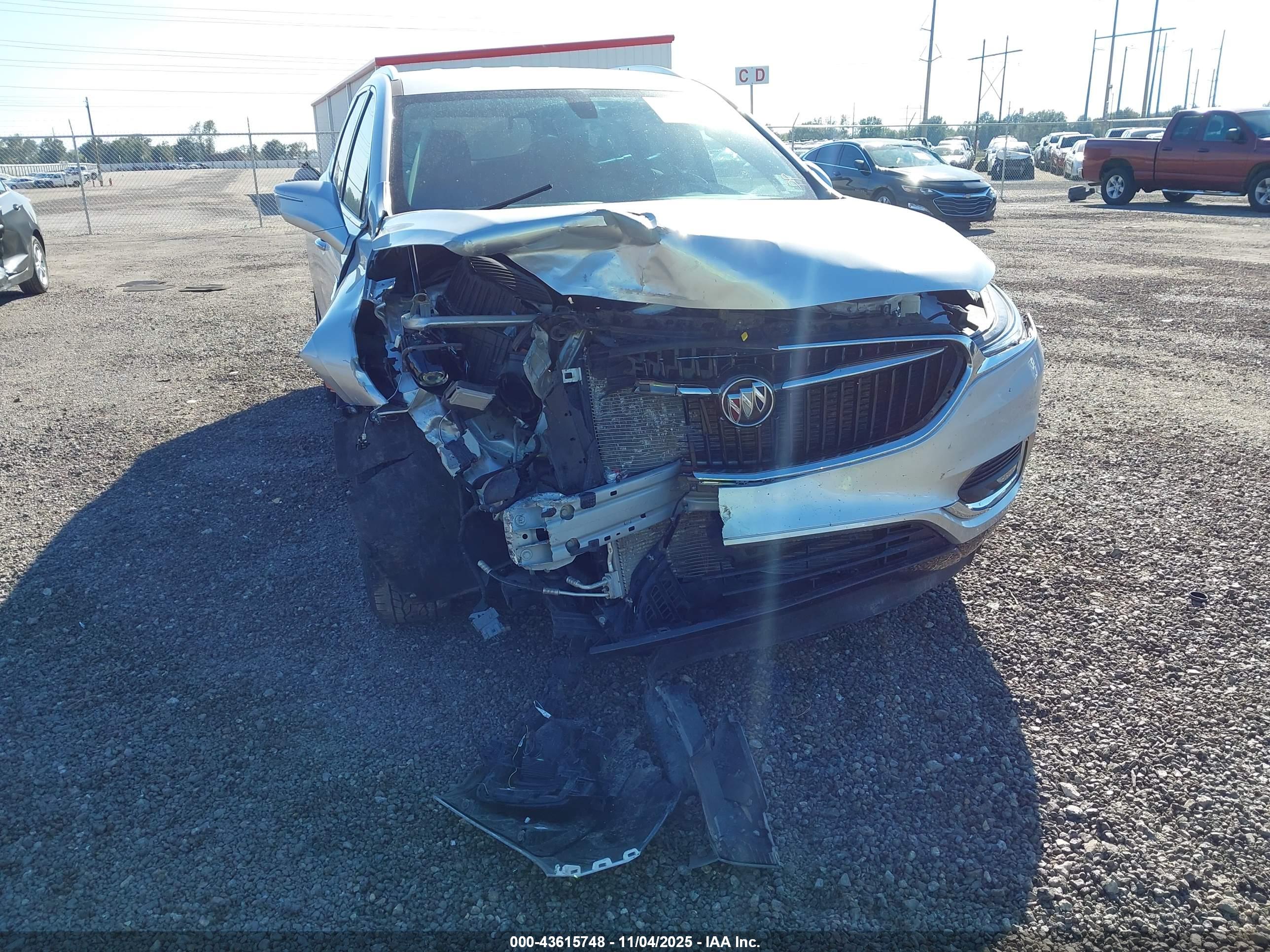 BUICK ENCLAVE image 6