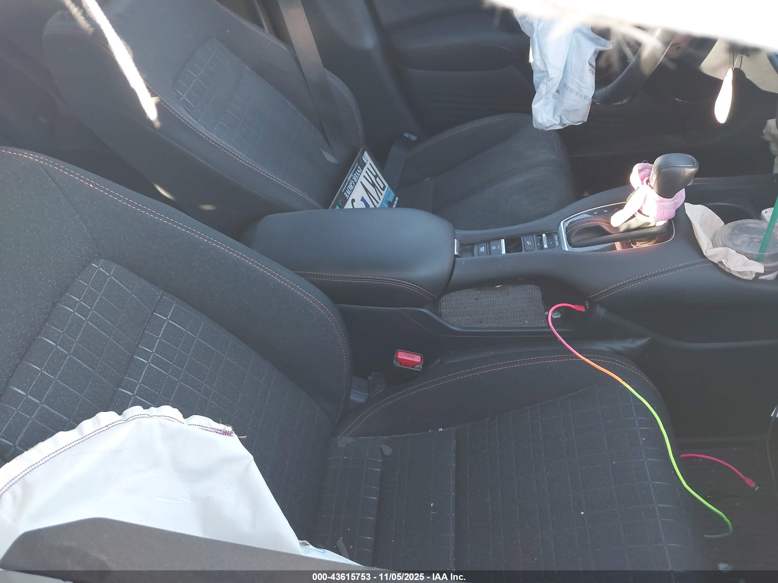 HONDA HR-V image 5