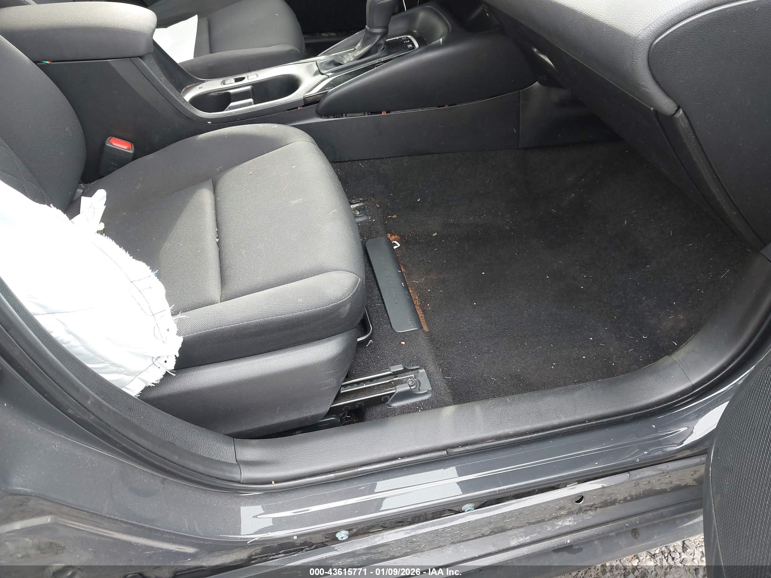 TOYOTA COROLLA image 5