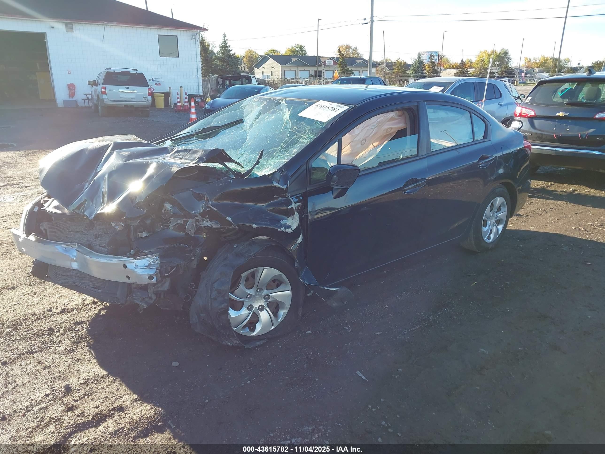 HONDA CIVIC image 2