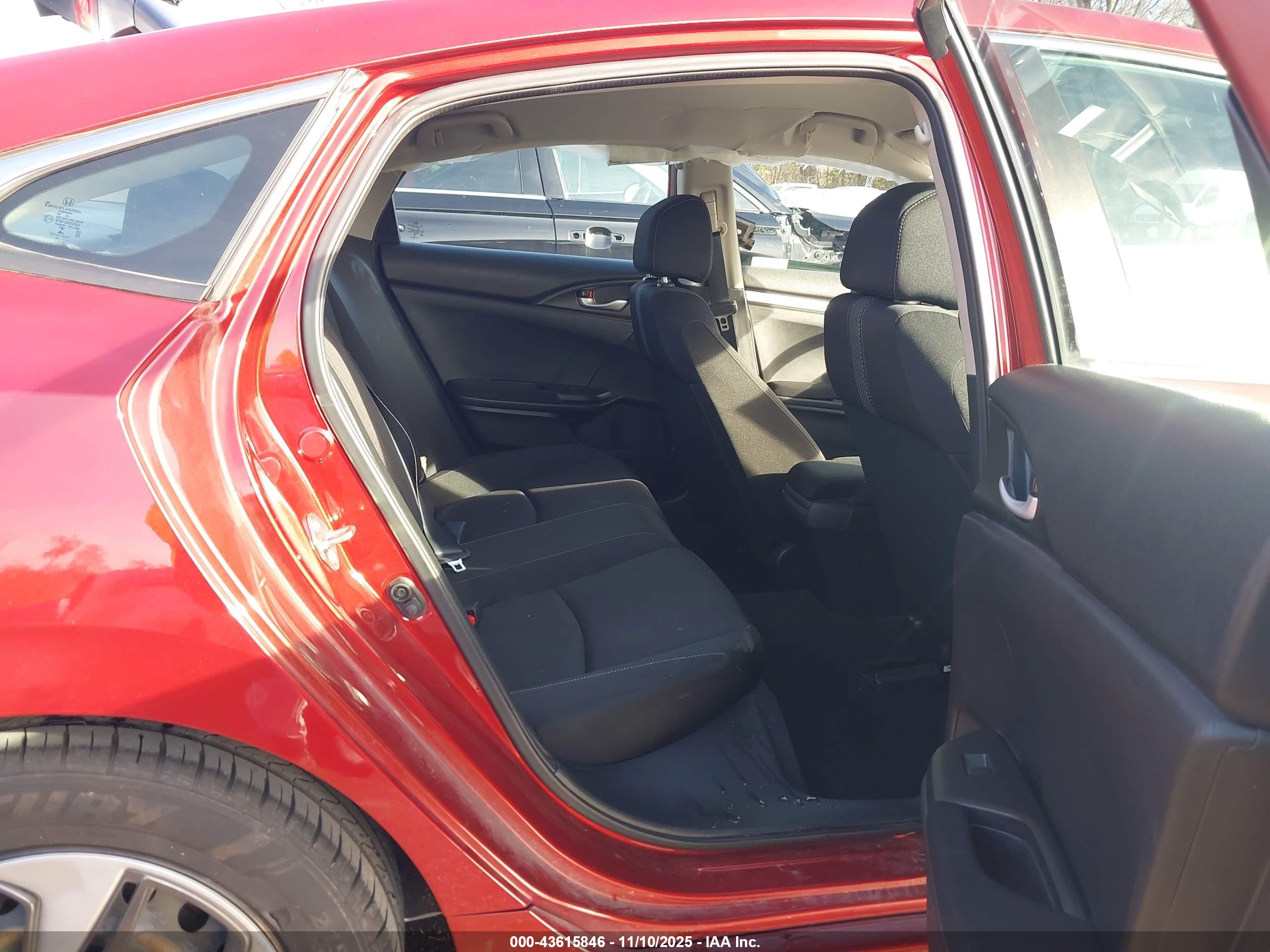 HONDA CIVIC image 8