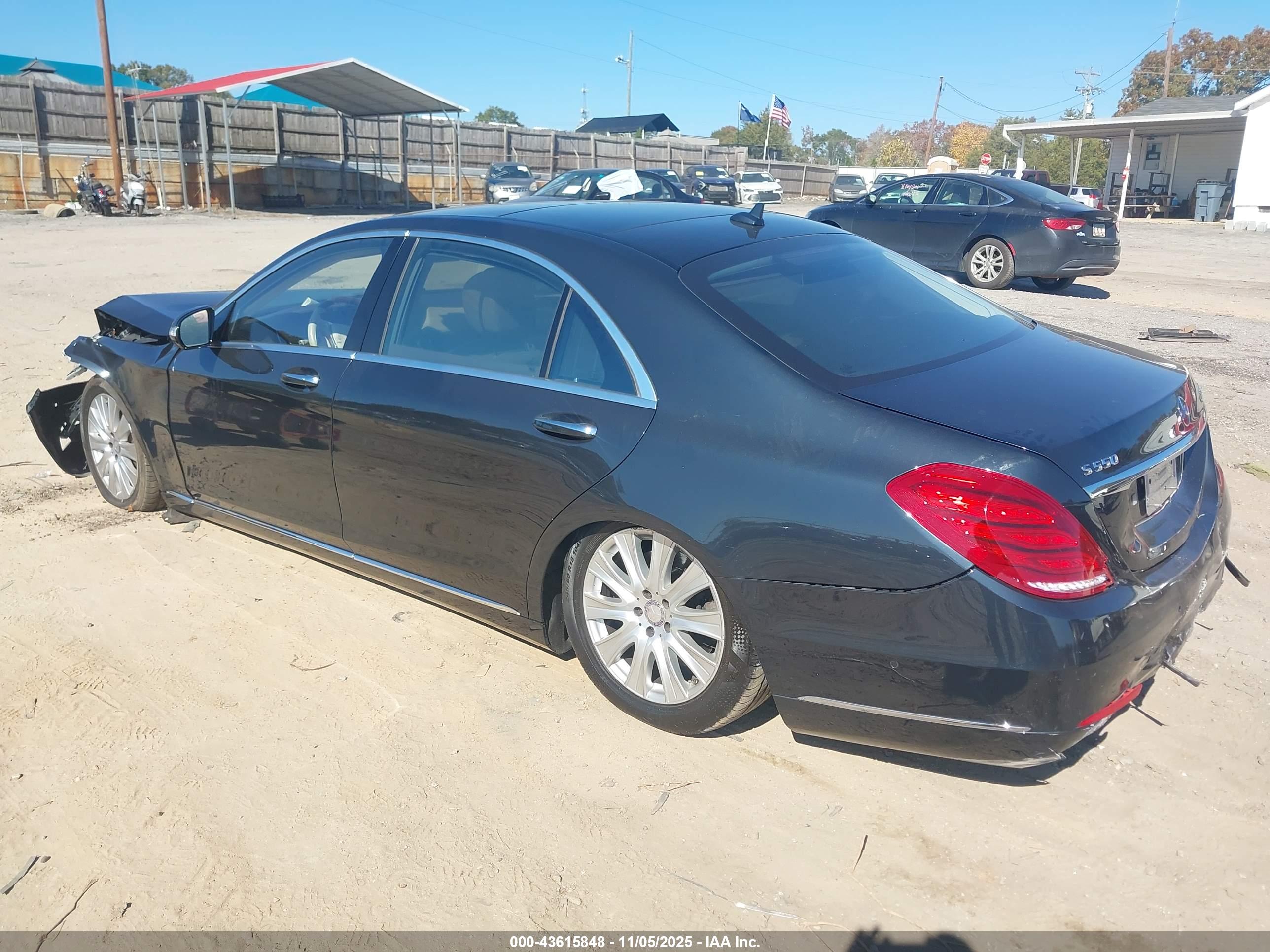 MERCEDES-BENZ S image 3