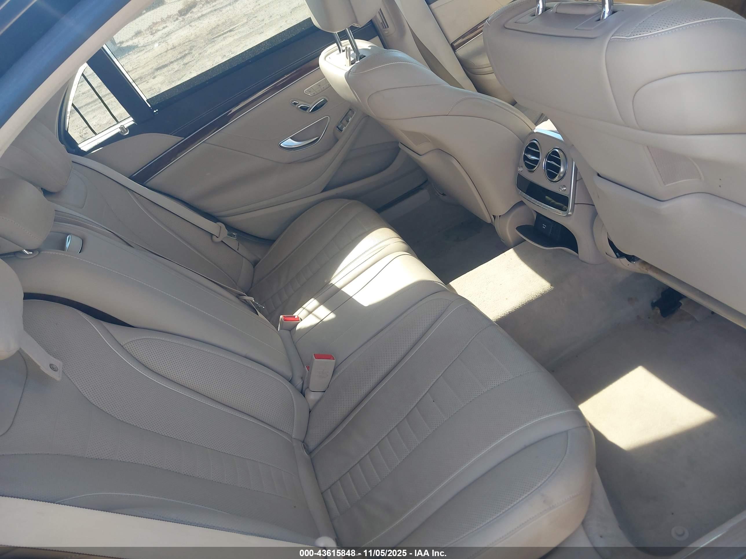 MERCEDES-BENZ S image 8