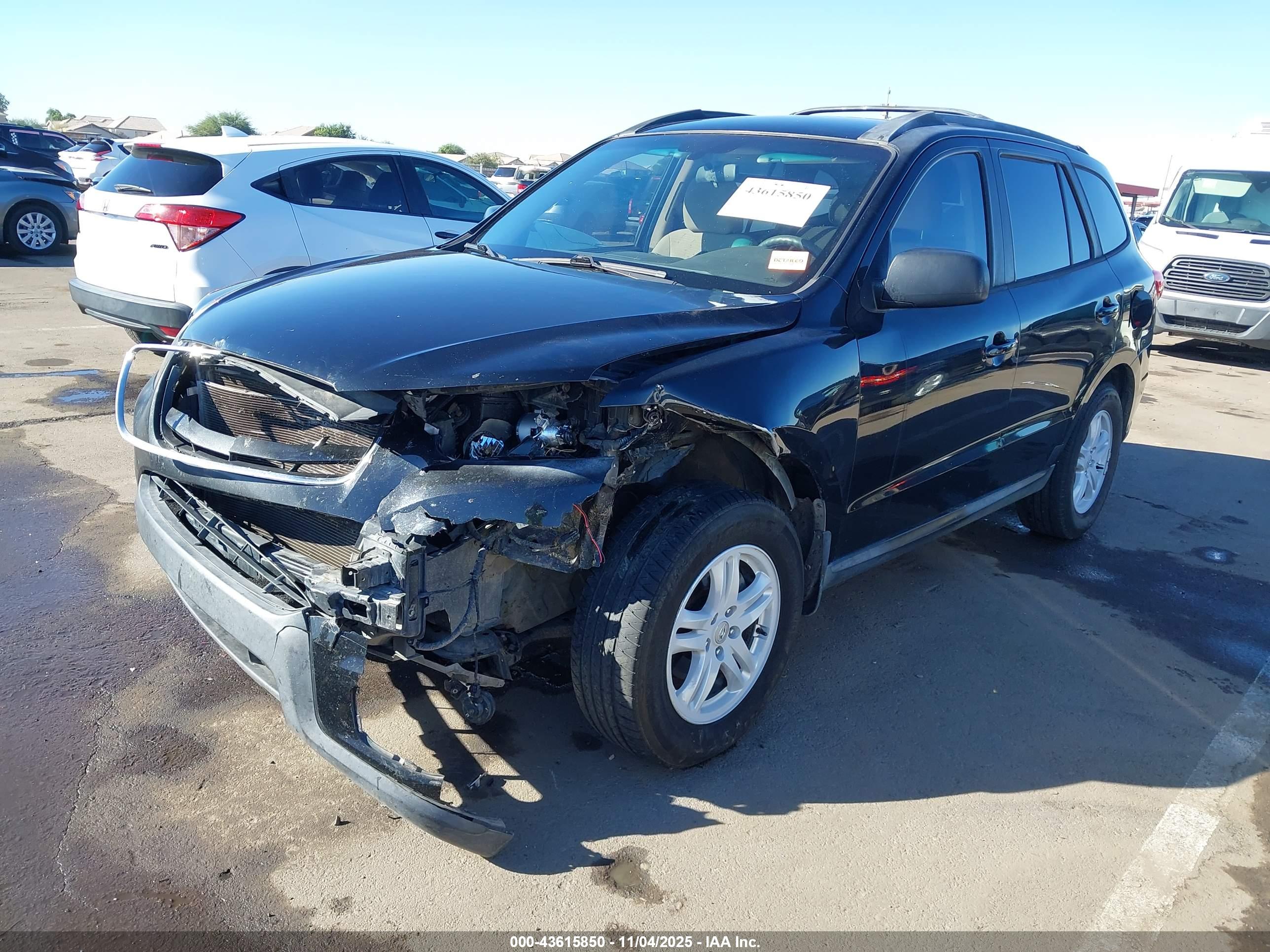 HYUNDAI SANTA image 6