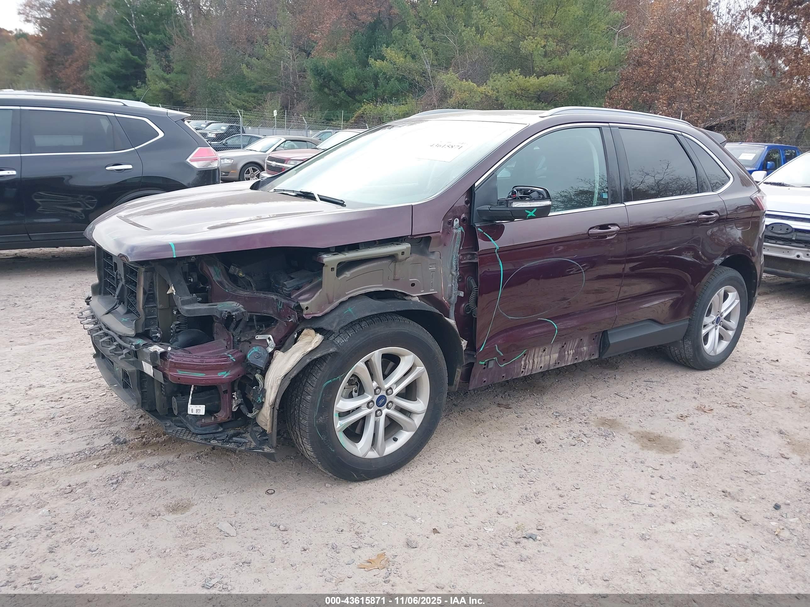 FORD EDGE image 2