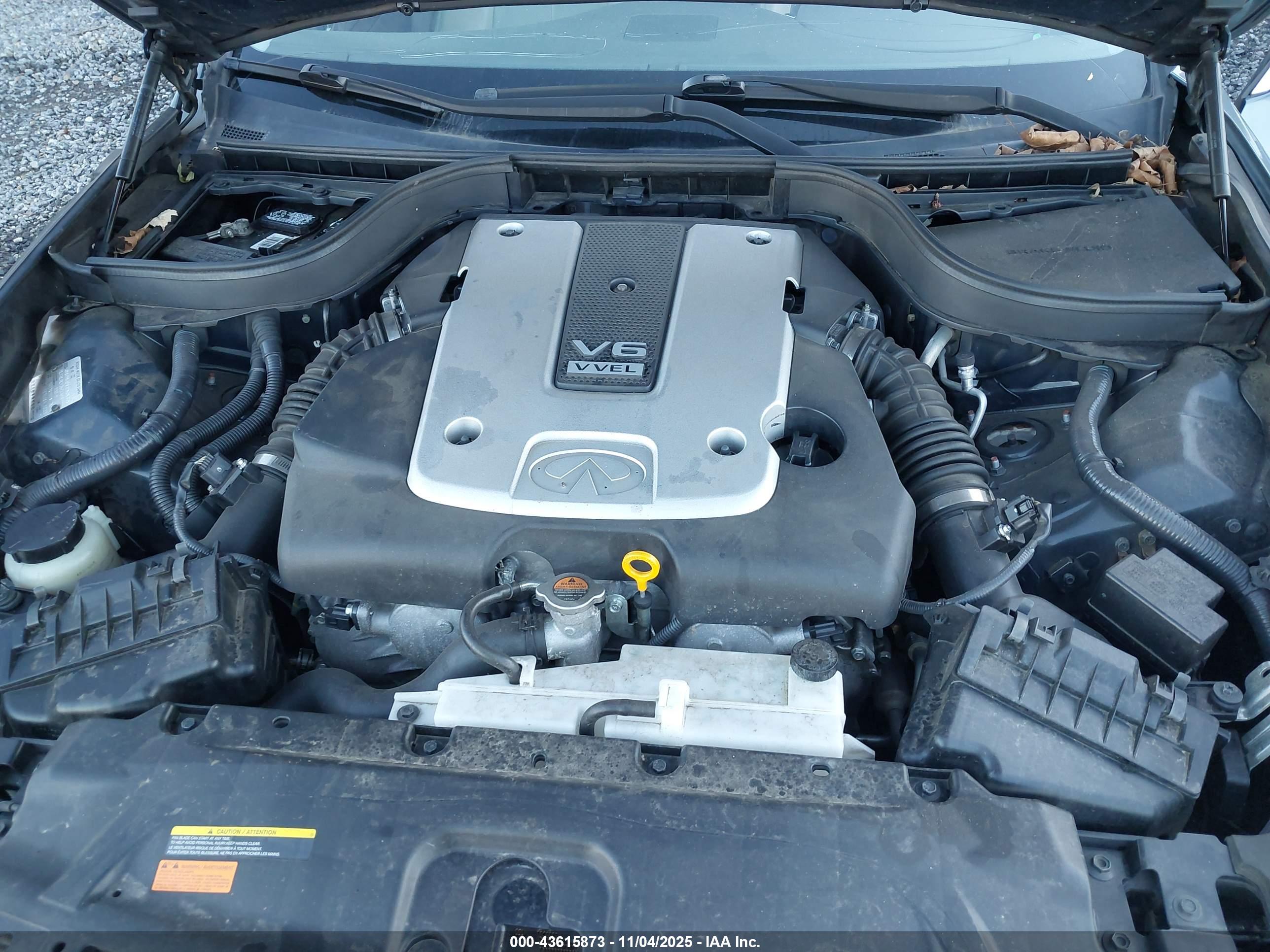 INFINITI G37 image 10