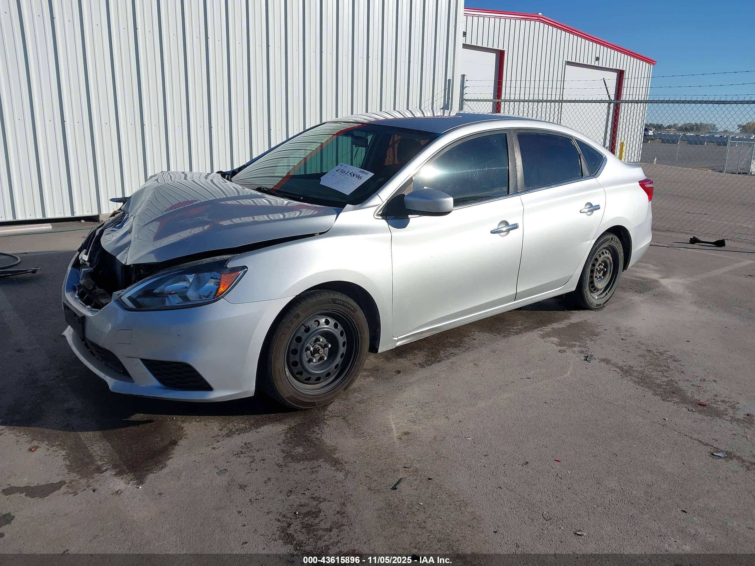 NISSAN SENTRA image 2