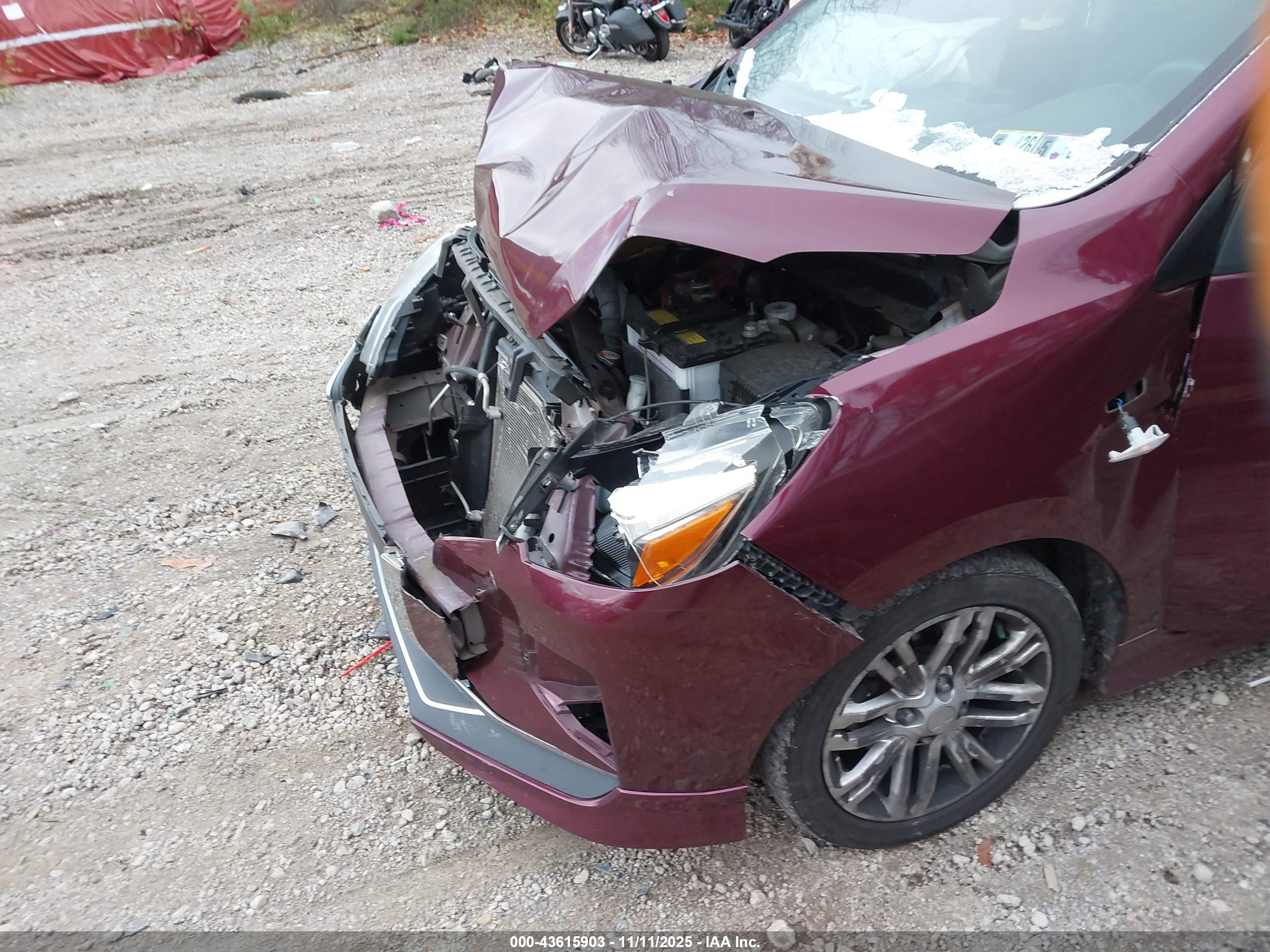 MITSUBISHI MIRAGE image 6