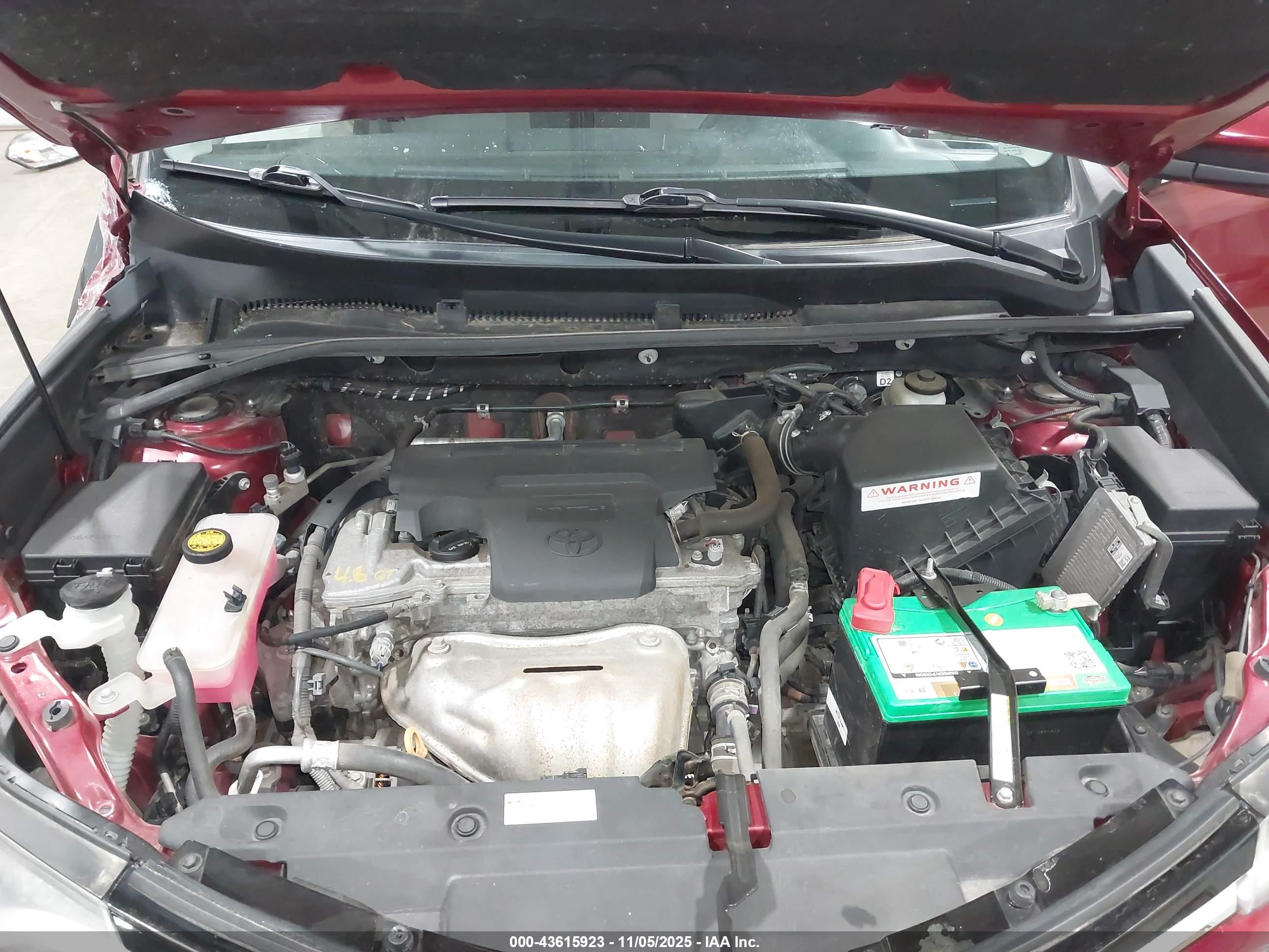 TOYOTA RAV4 image 10