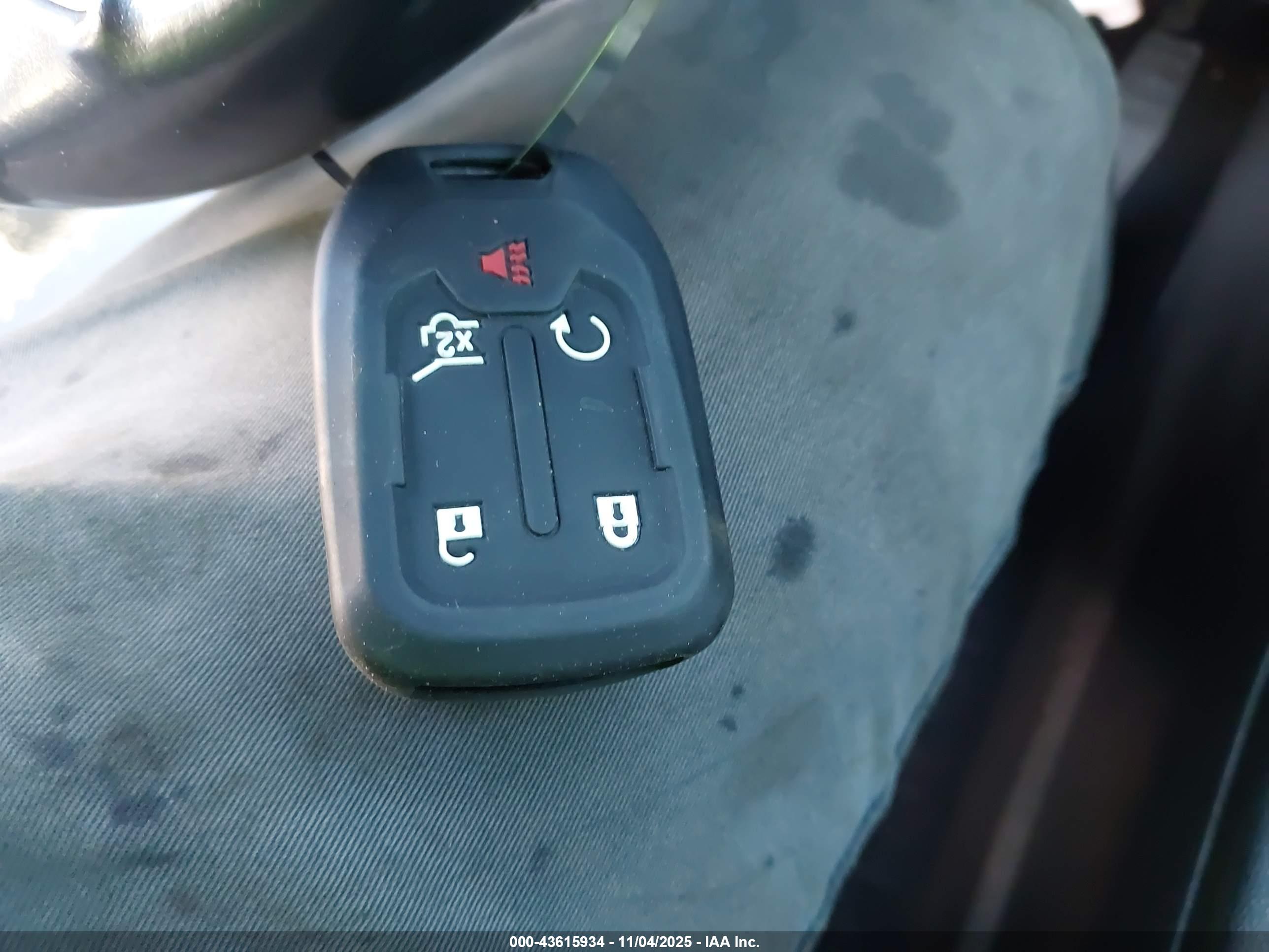 GMC ACADIA image 11