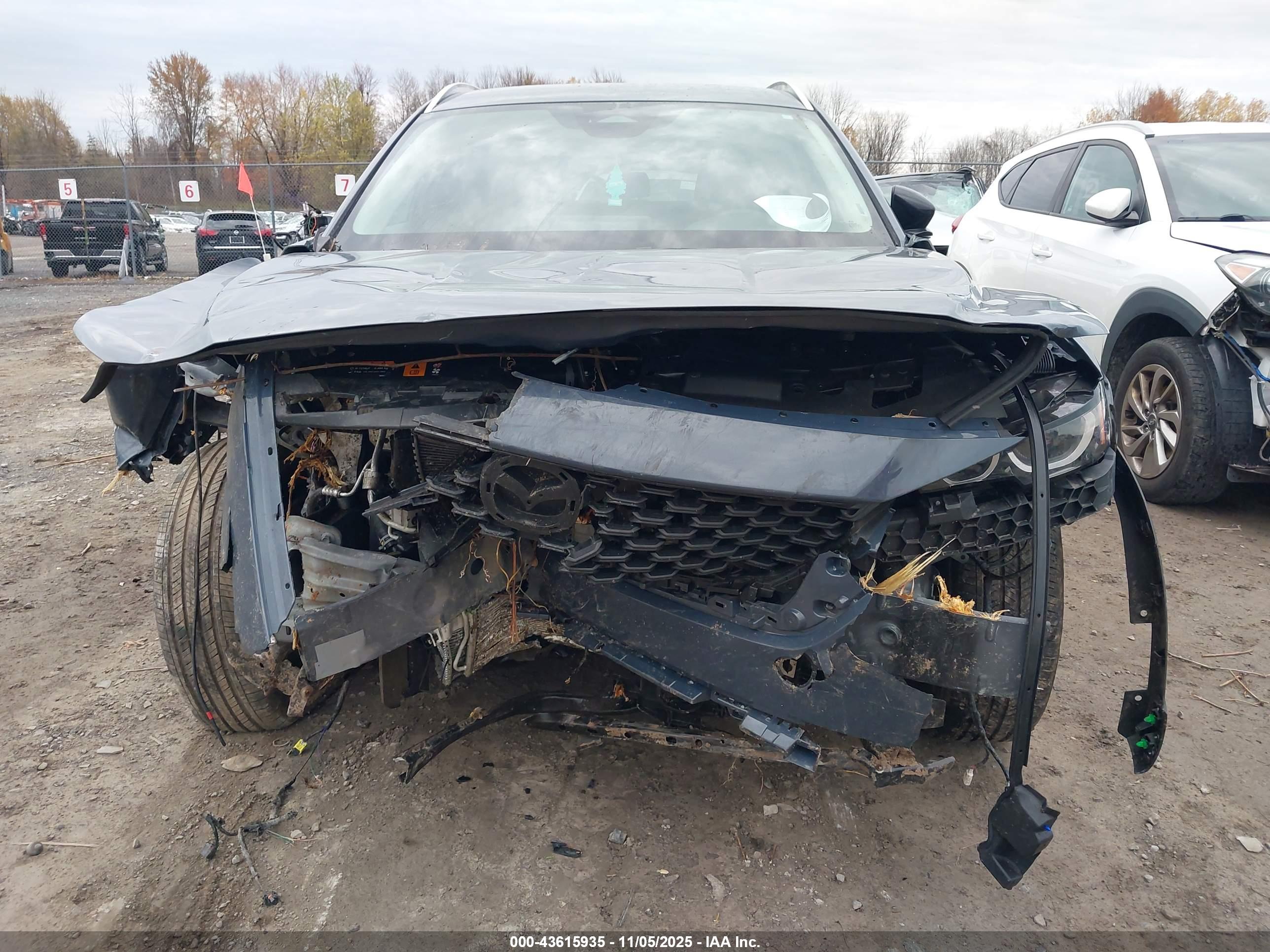 MAZDA CX-50 image 6