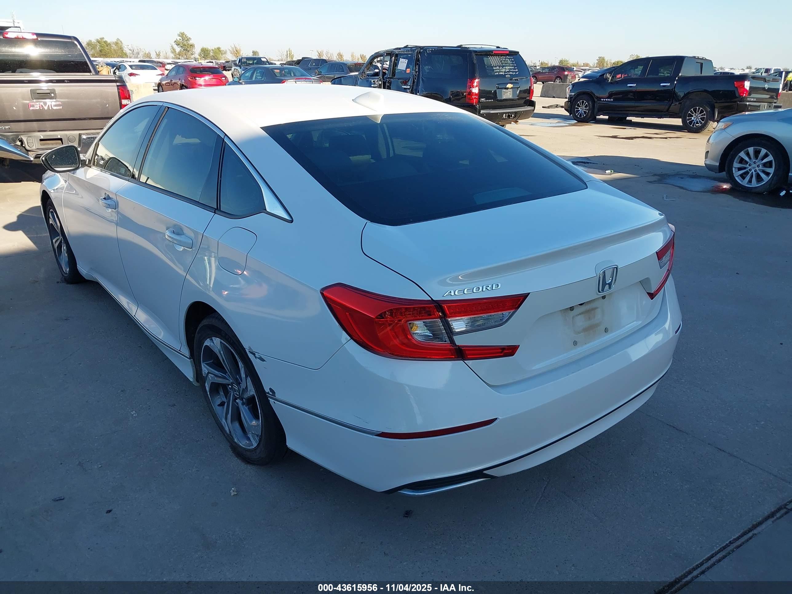 HONDA ACCORD image 3