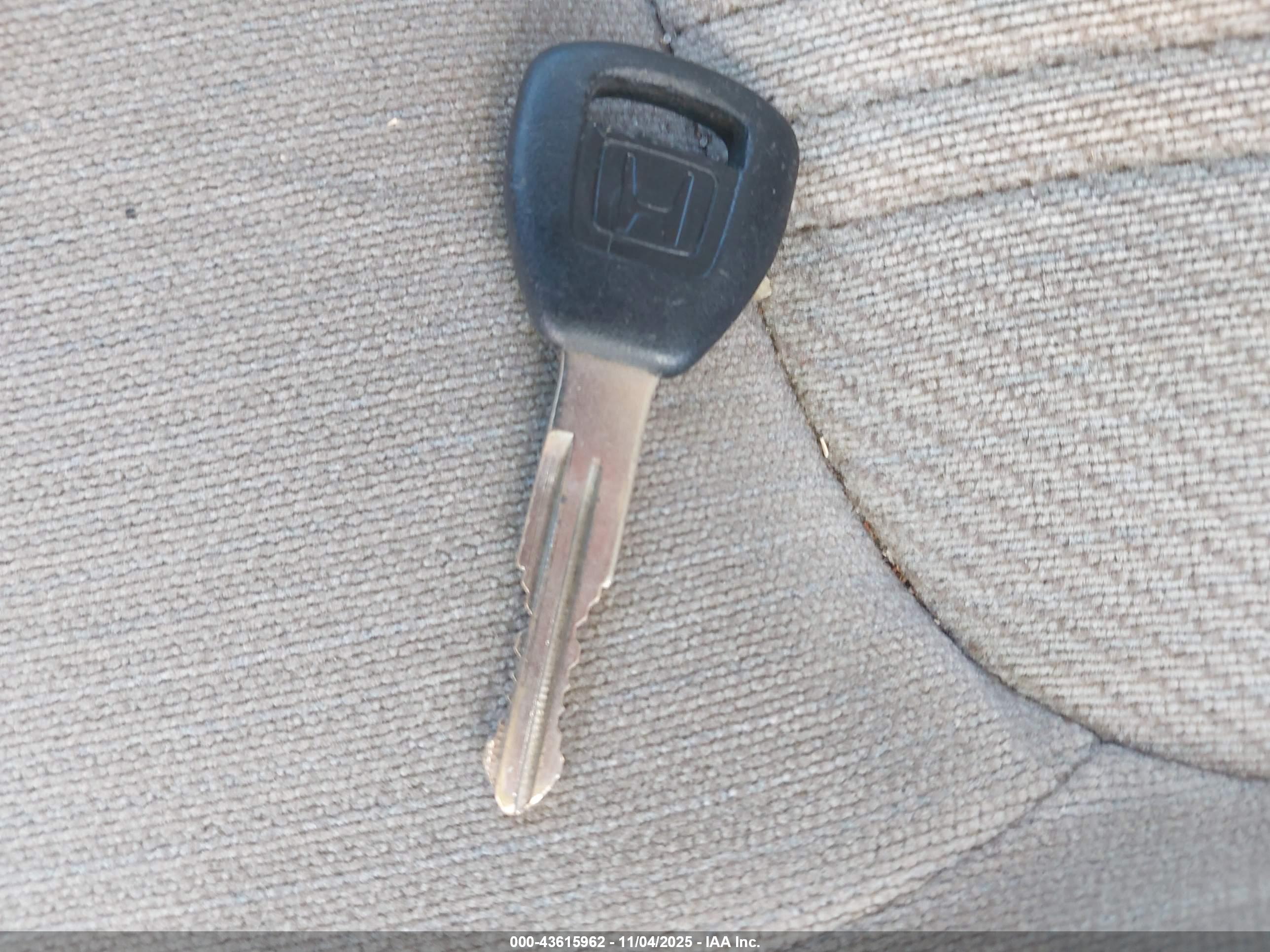 HONDA ACCORD image 11