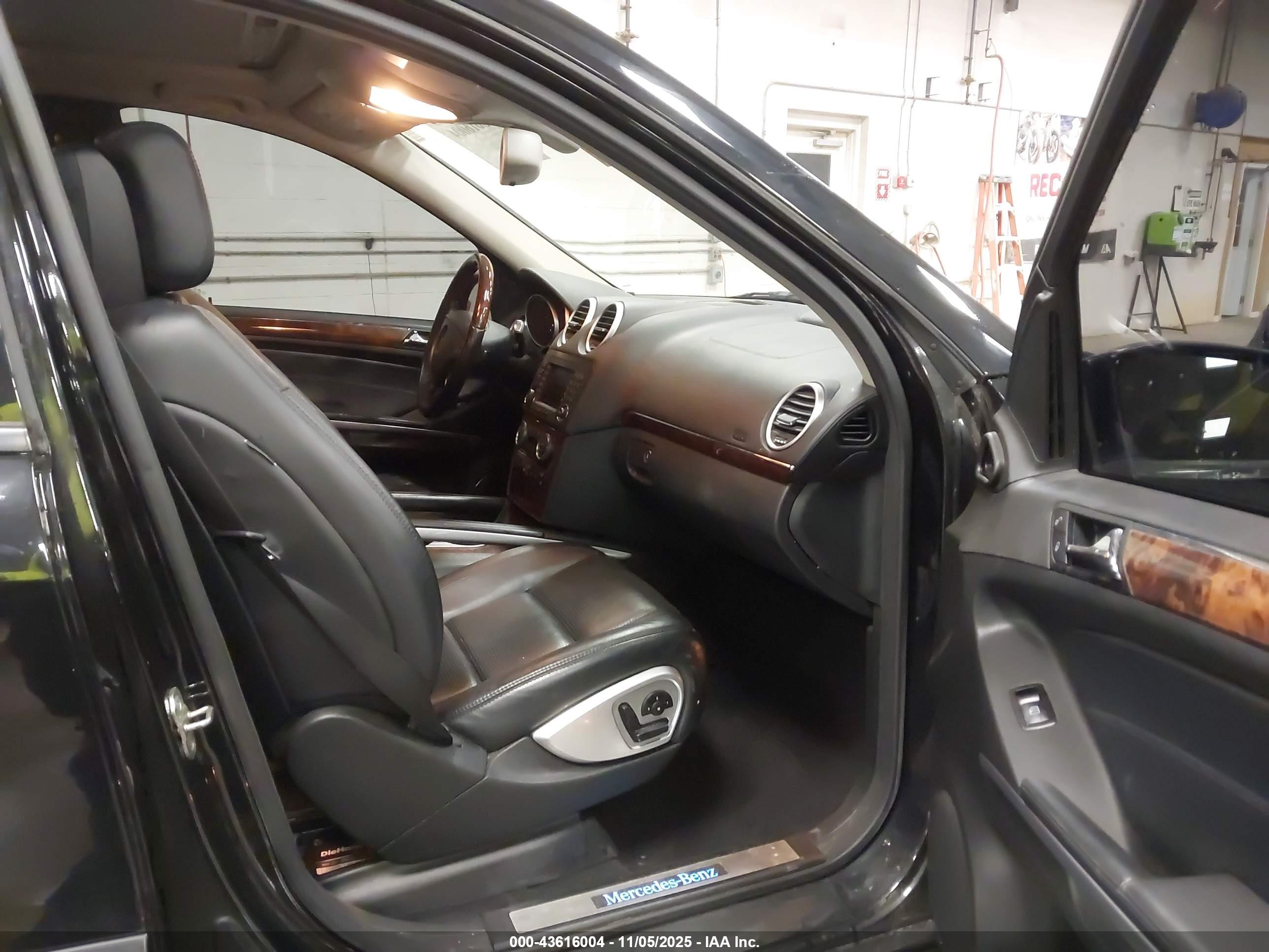 MERCEDES-BENZ ML image 5