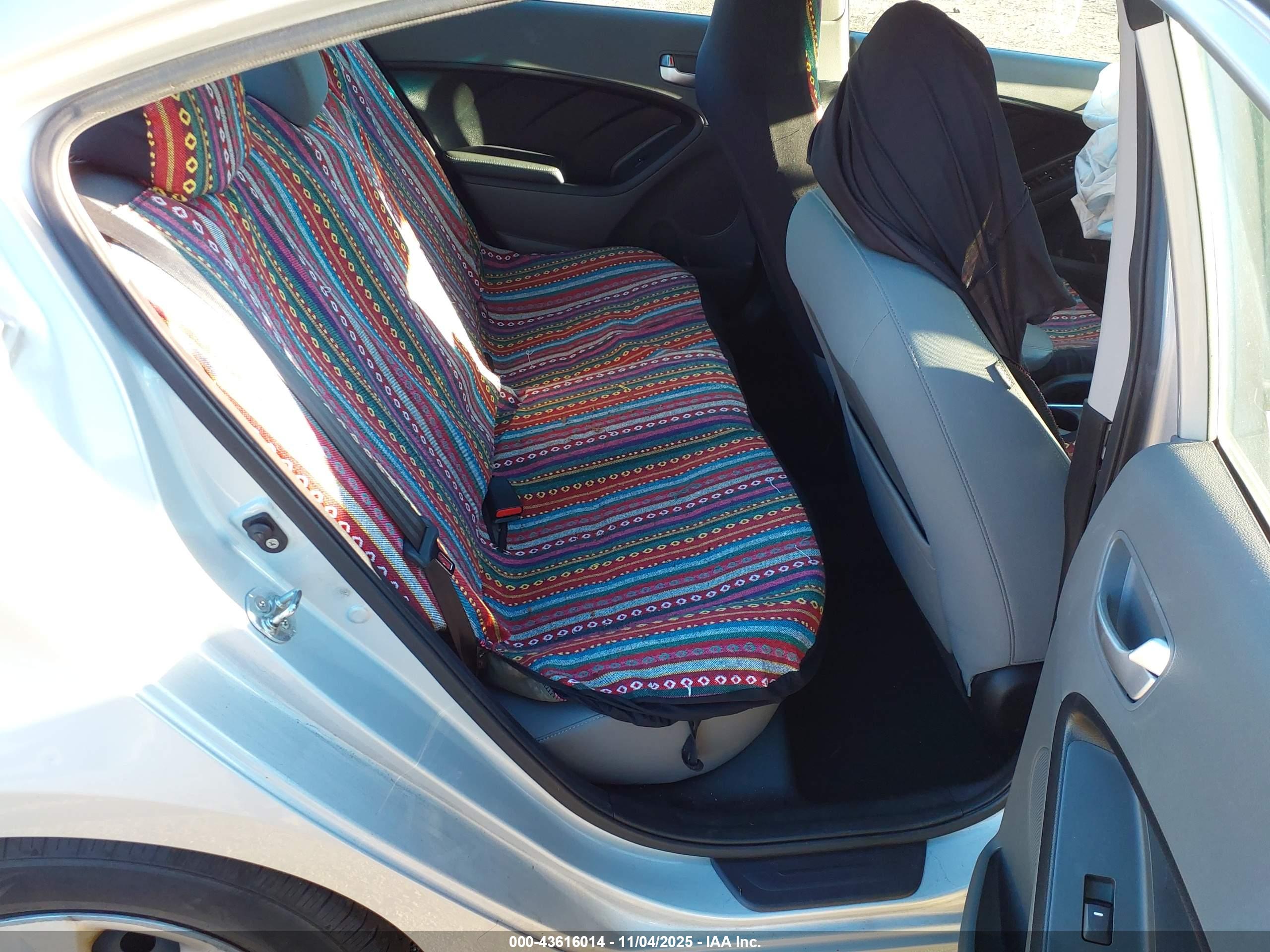 KIA FORTE image 8