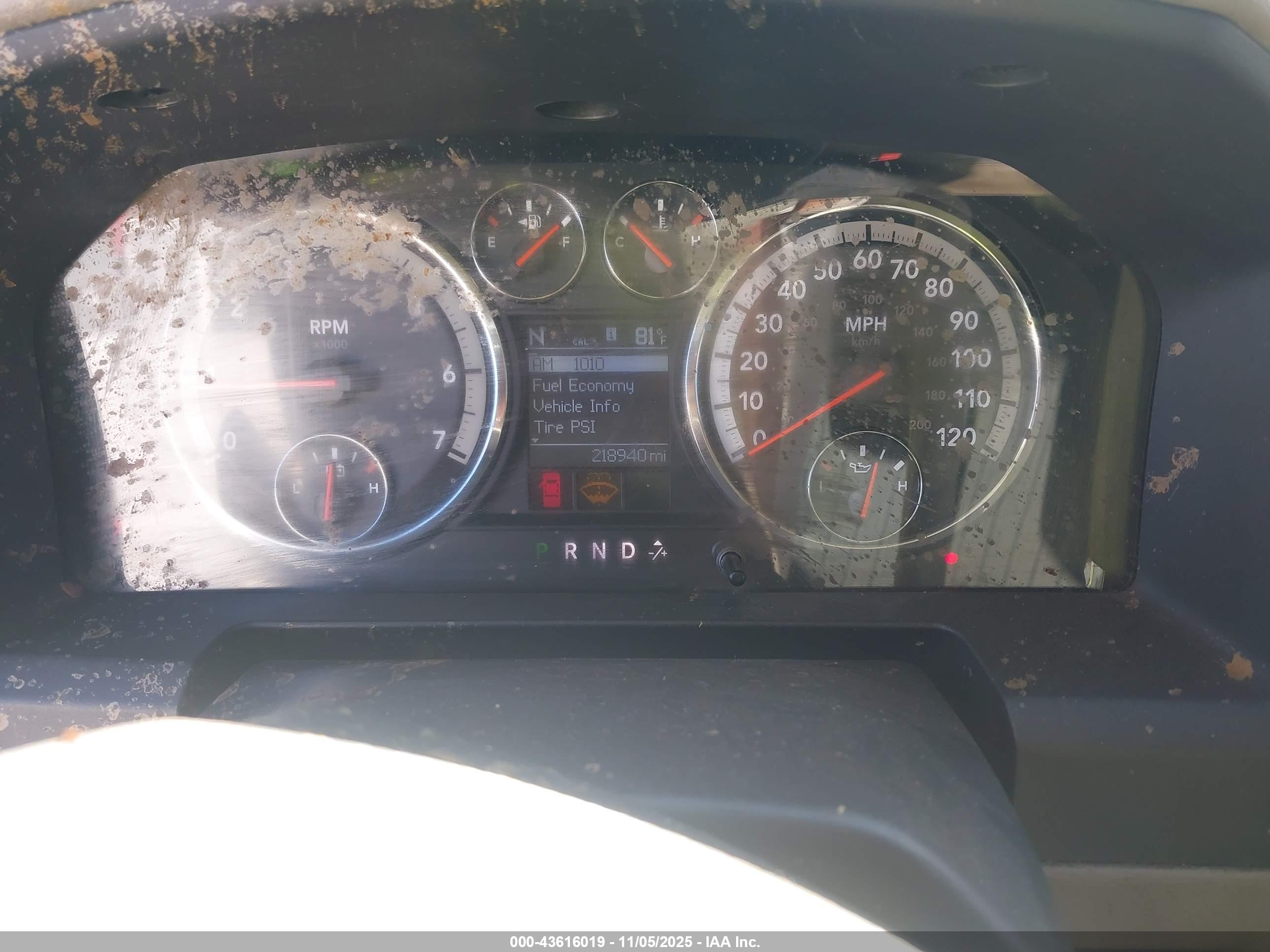 DODGE RAM image 7