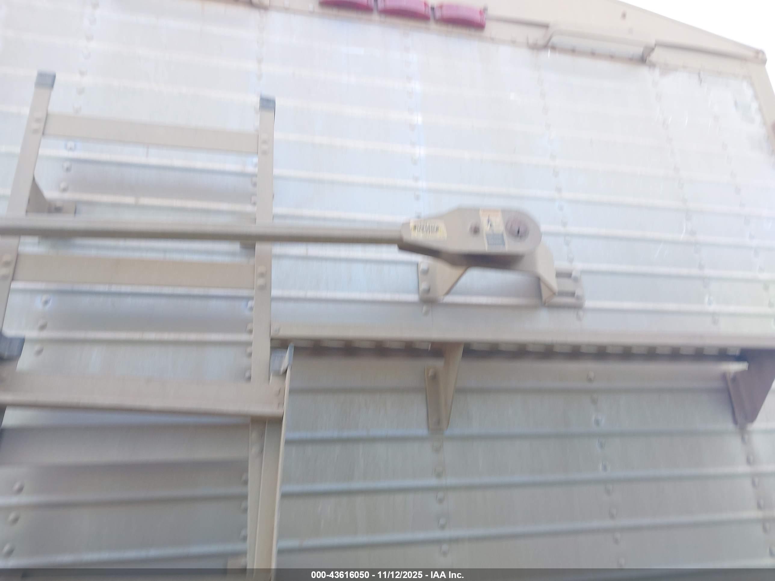 WILSON TRAILER image 8