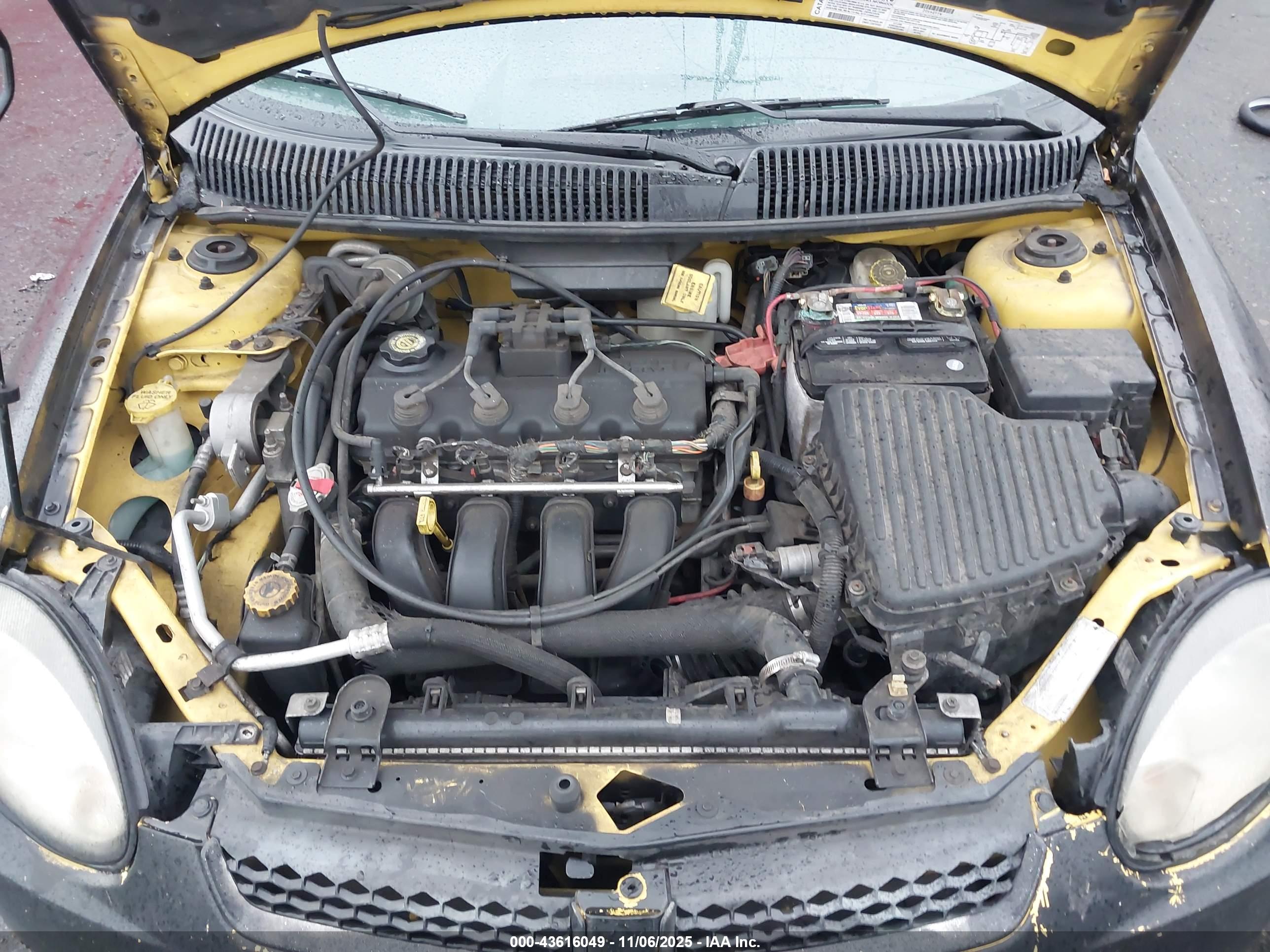 DODGE NEON image 10