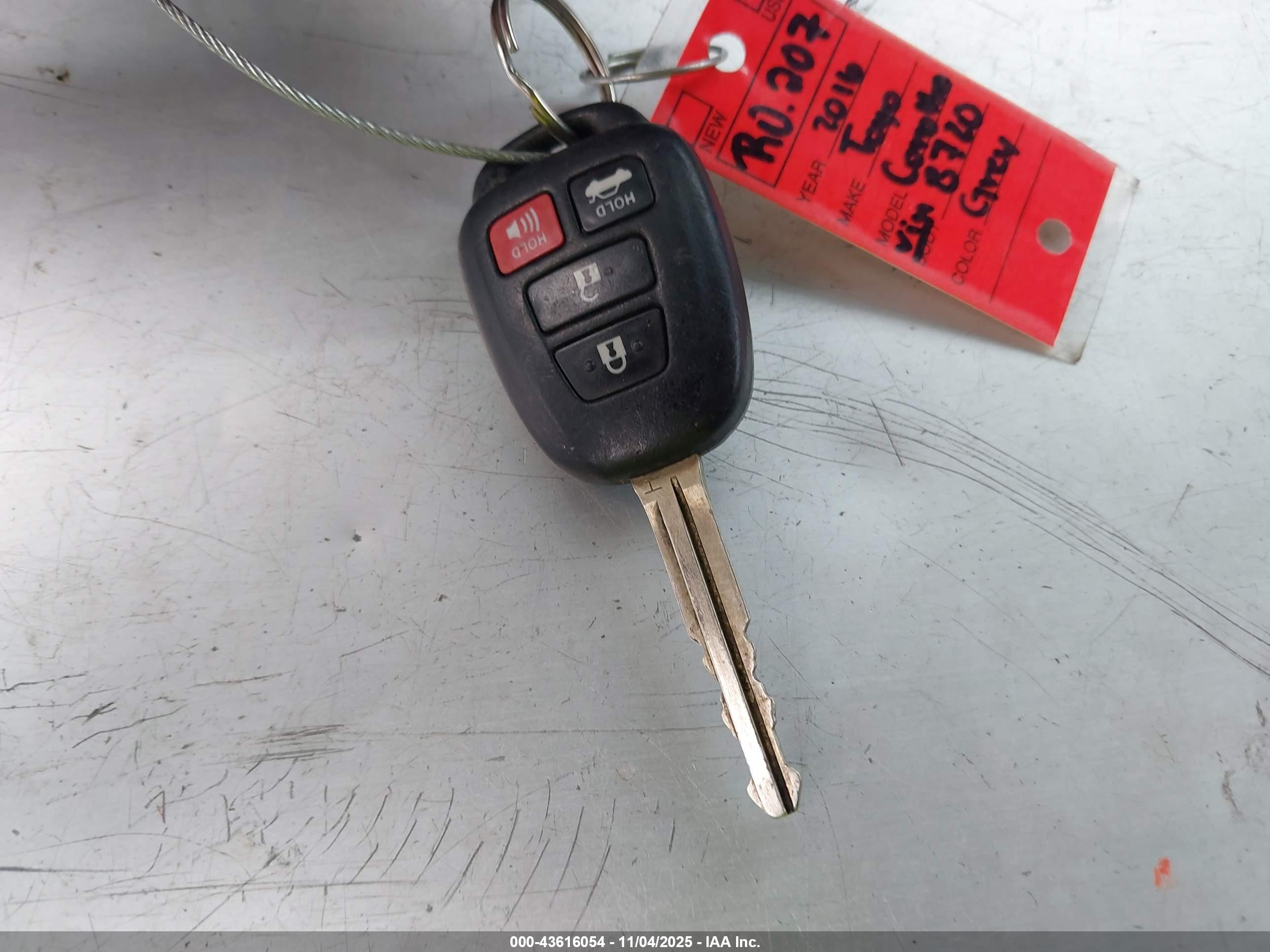 TOYOTA COROLLA image 11