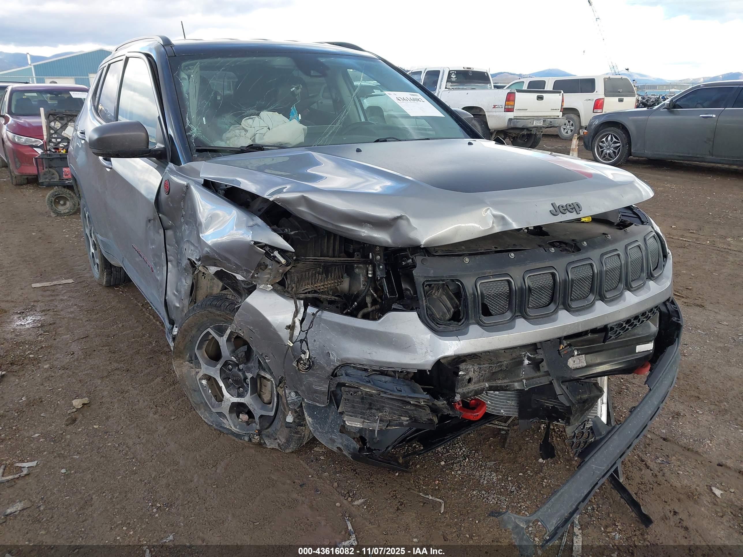 JEEP COMPASS image 6