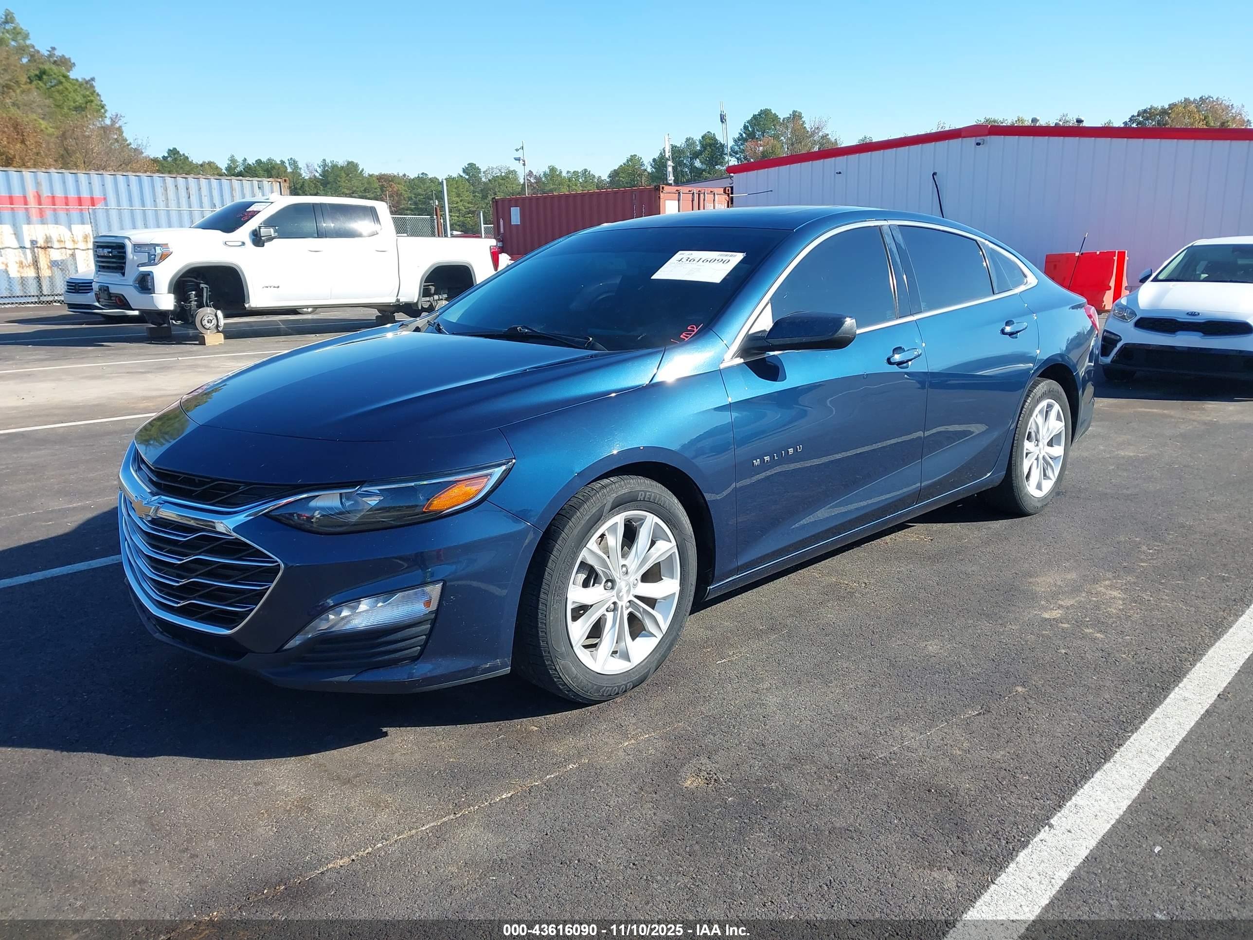 CHEVROLET MALIBU image 2