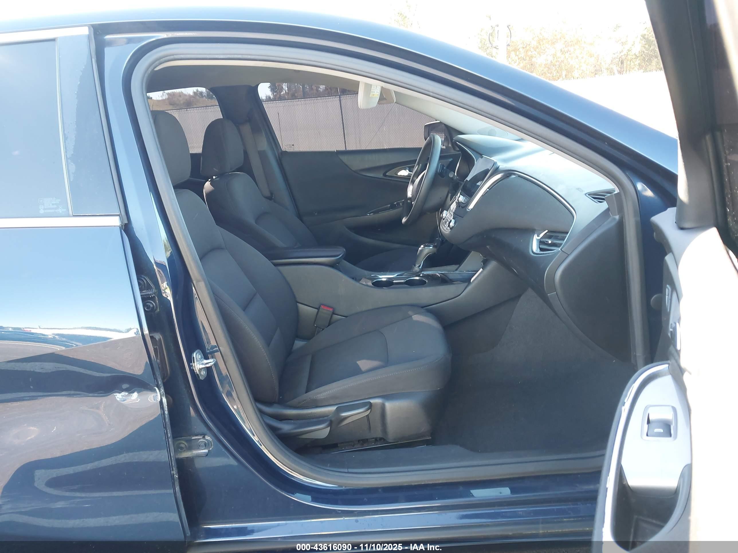 CHEVROLET MALIBU image 5