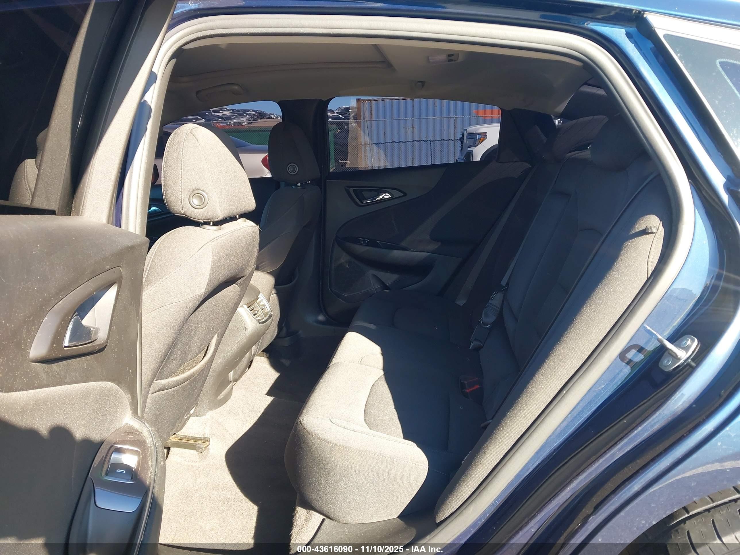 CHEVROLET MALIBU image 8