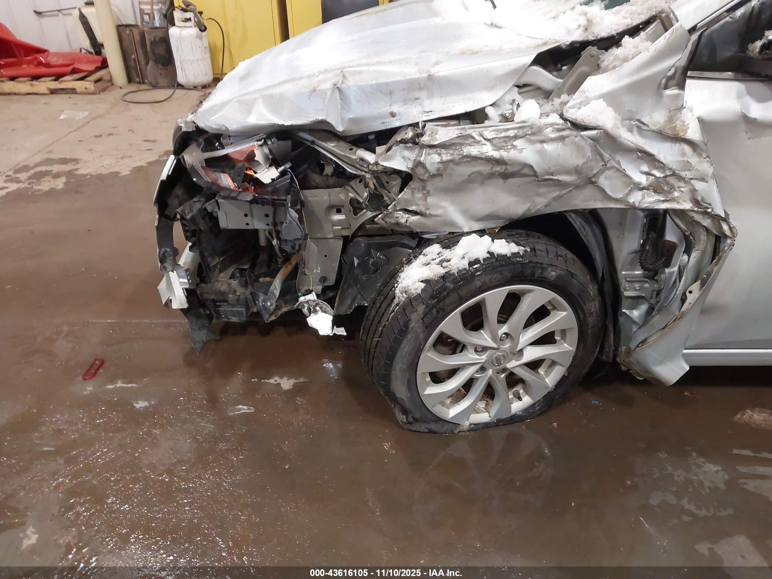 NISSAN SENTRA image 6