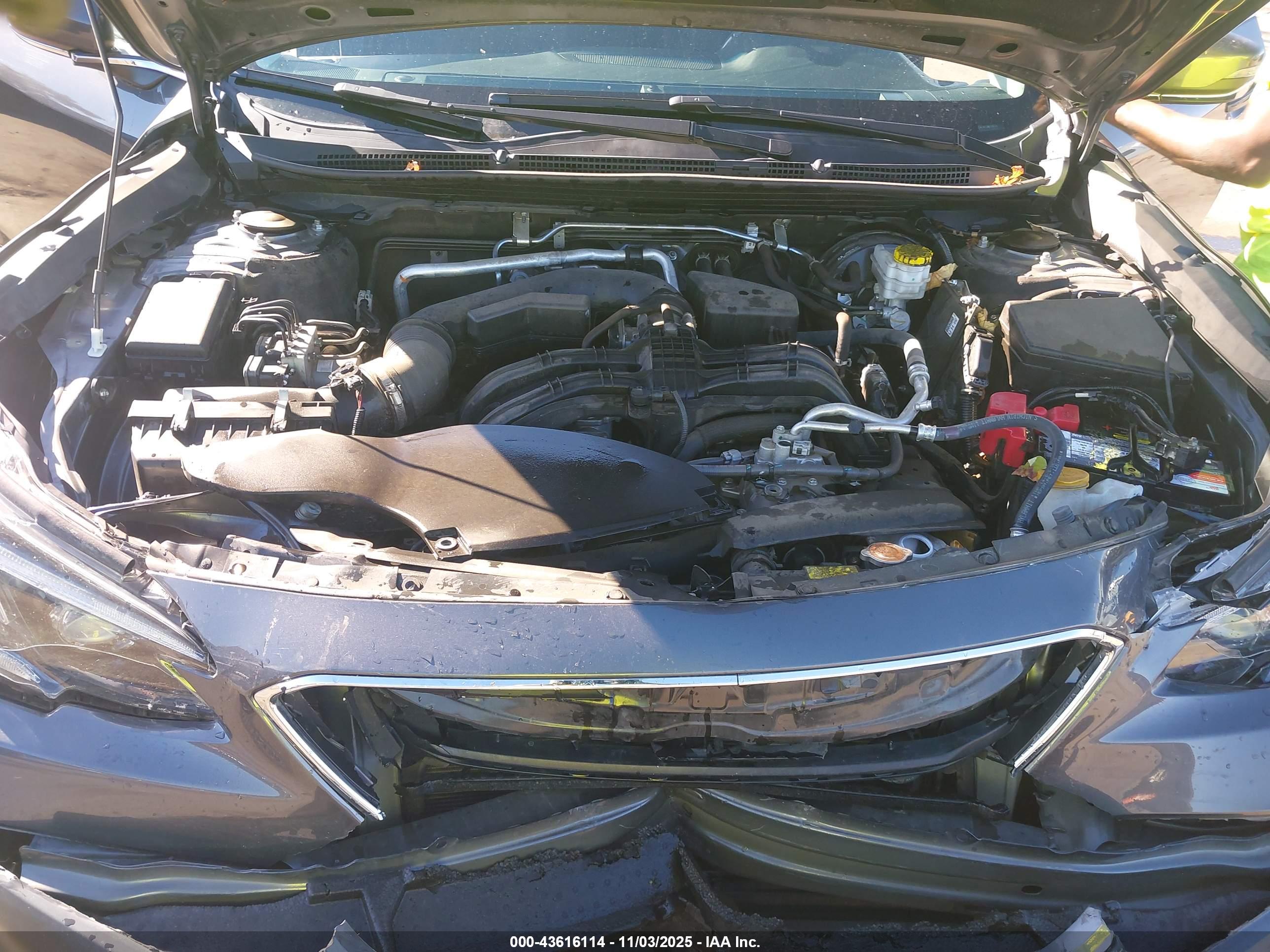 SUBARU OUTBACK image 10