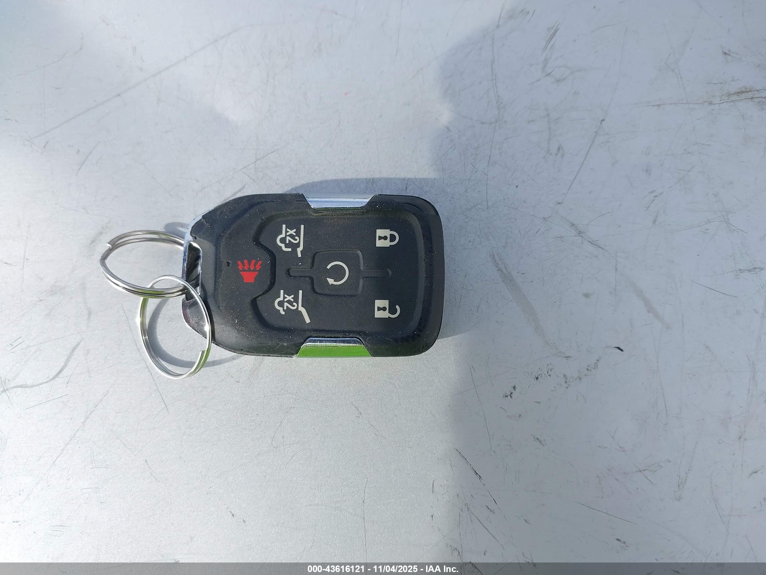 GMC YUKON image 11